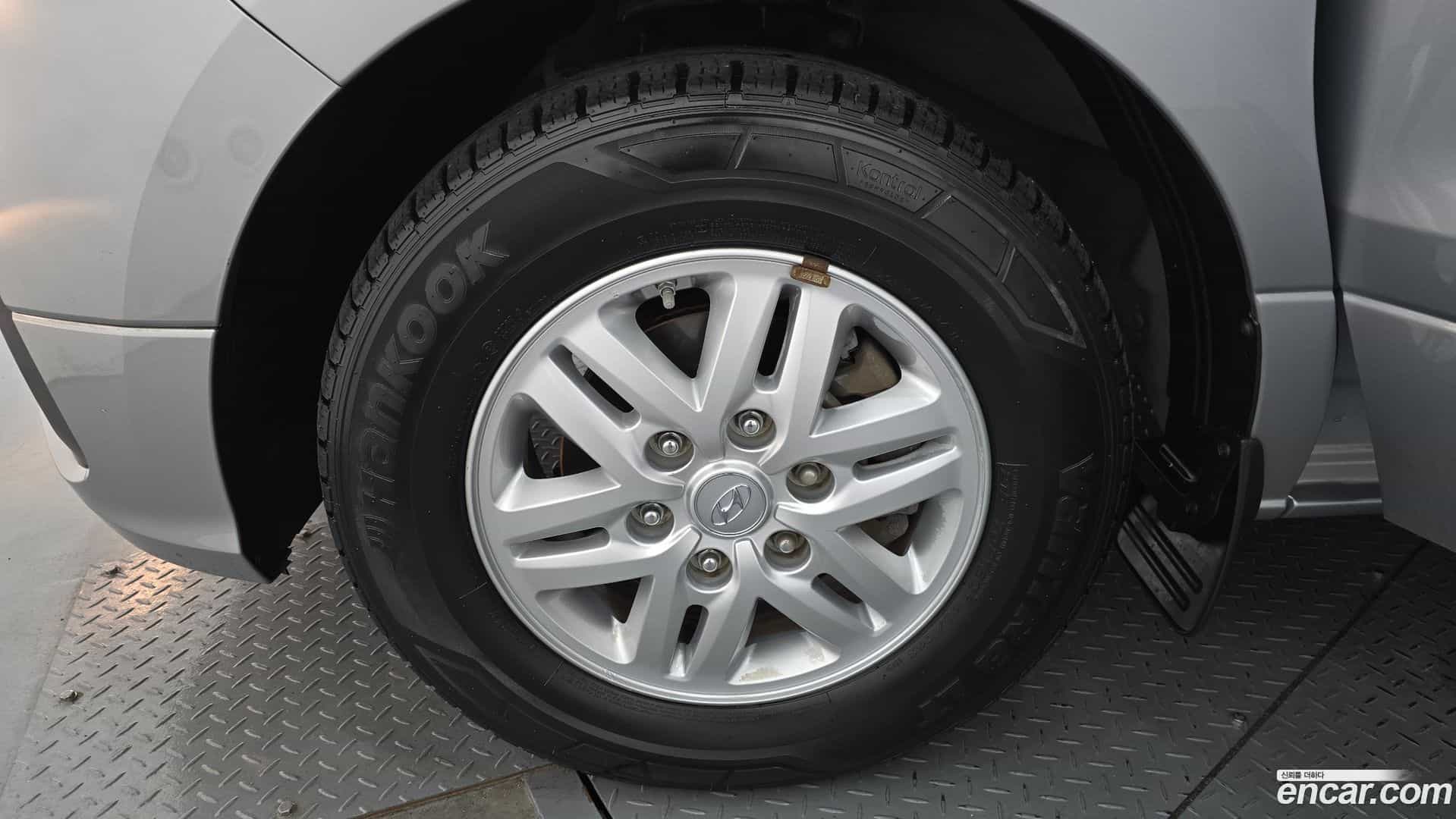 Starex Hyundai 2019.1-OUTER-005