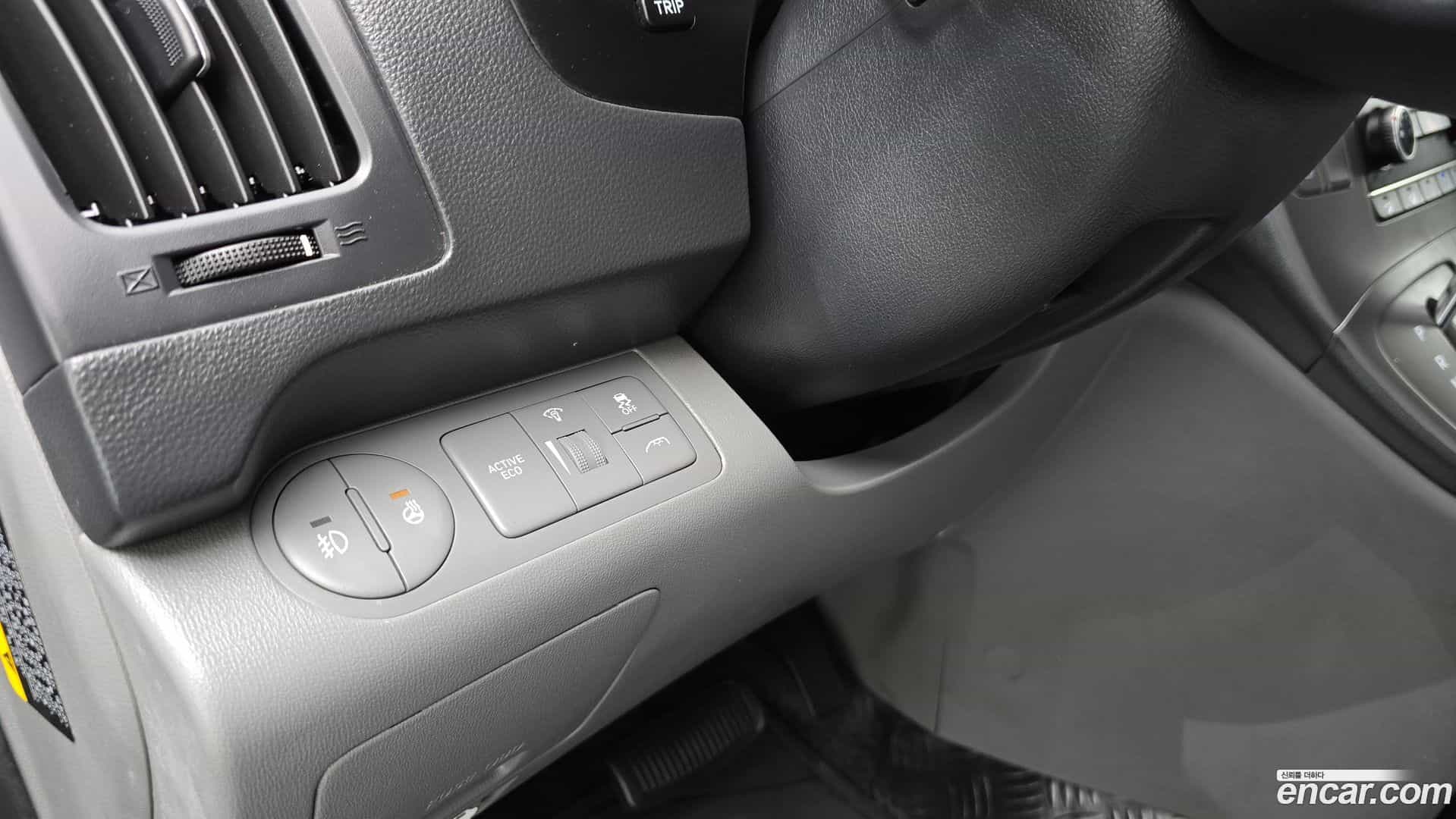Starex Hyundai 2019.1-OPTION-019
