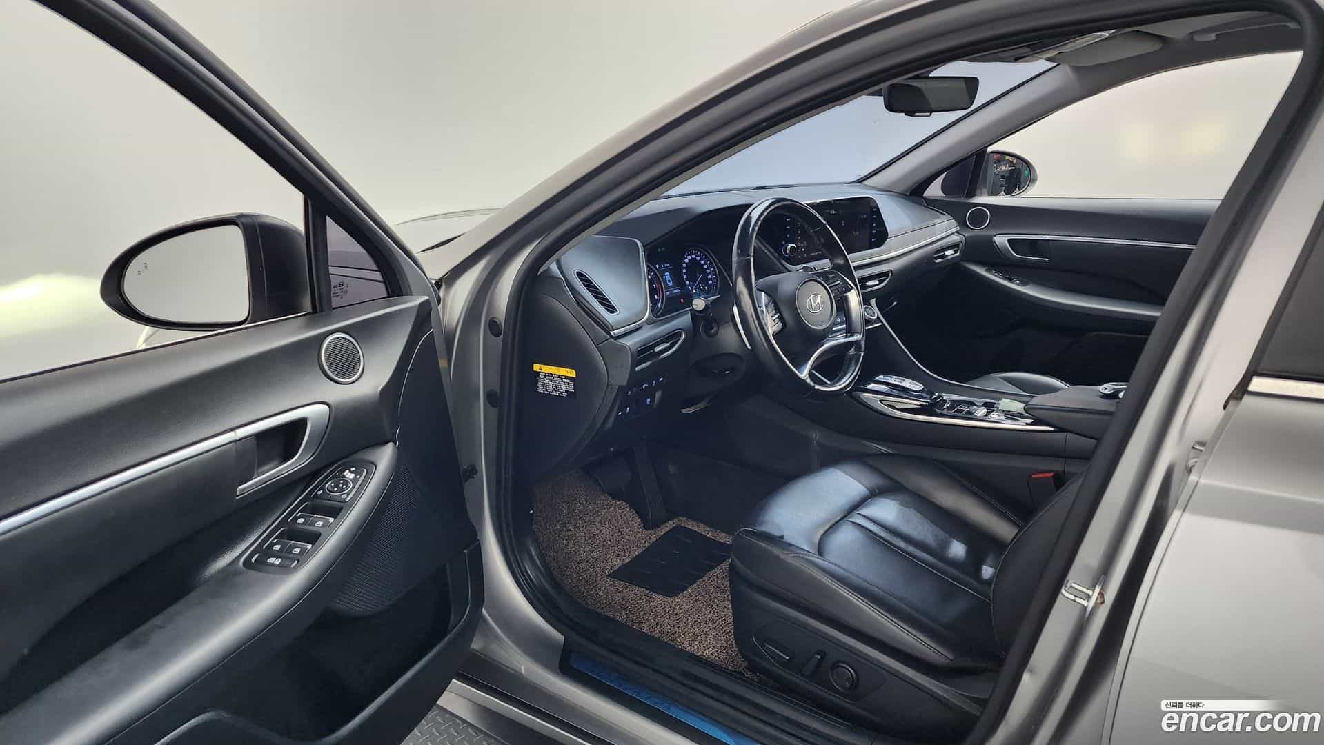 Sonata Hyundai 2019.6-INNER-010