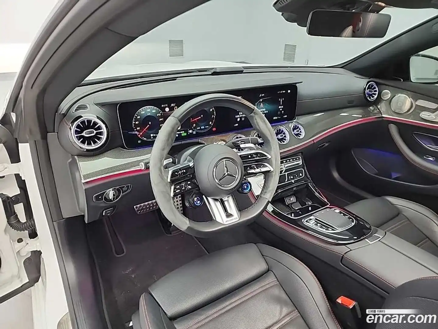 E-Class Mercedes-Benz 2023.11-INNER-007