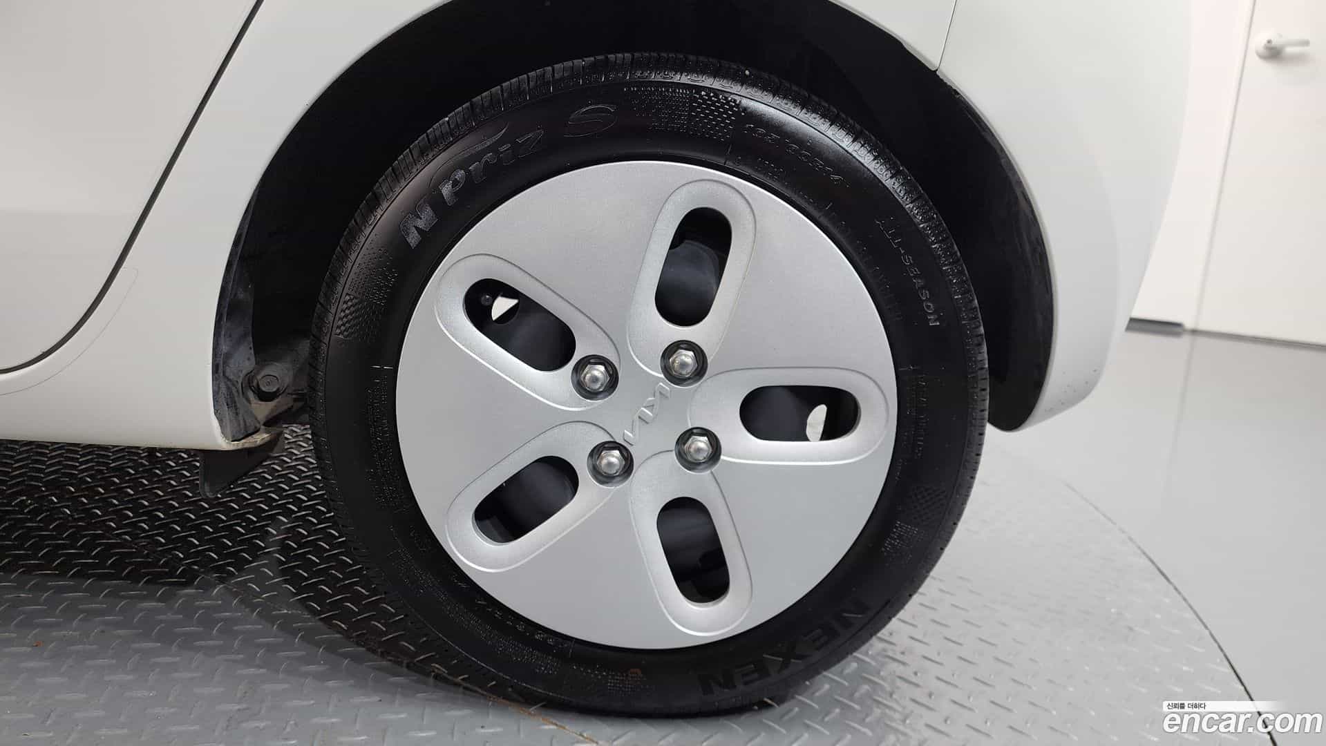 RAY Kia 2024.4-OUTER-031