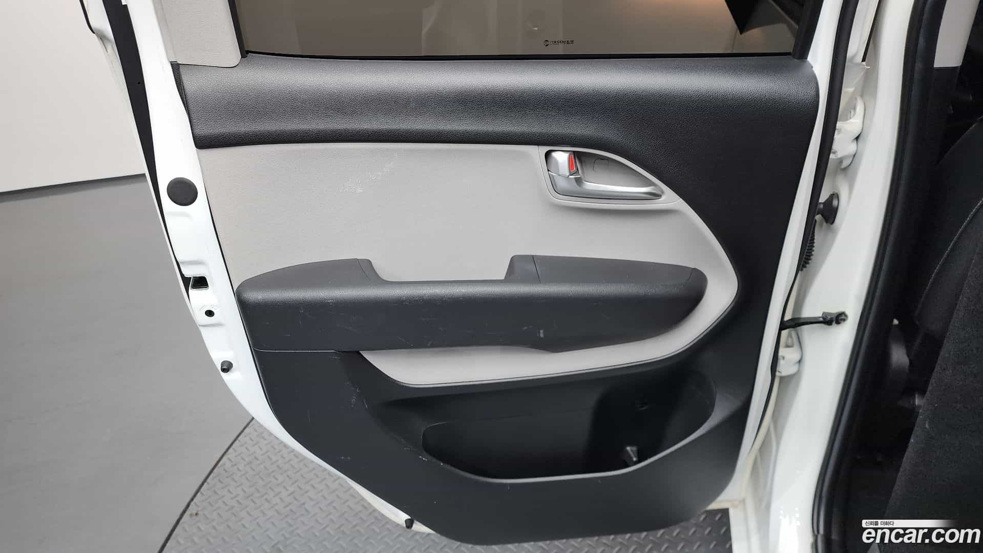 RAY Kia 2024.4-INNER-035