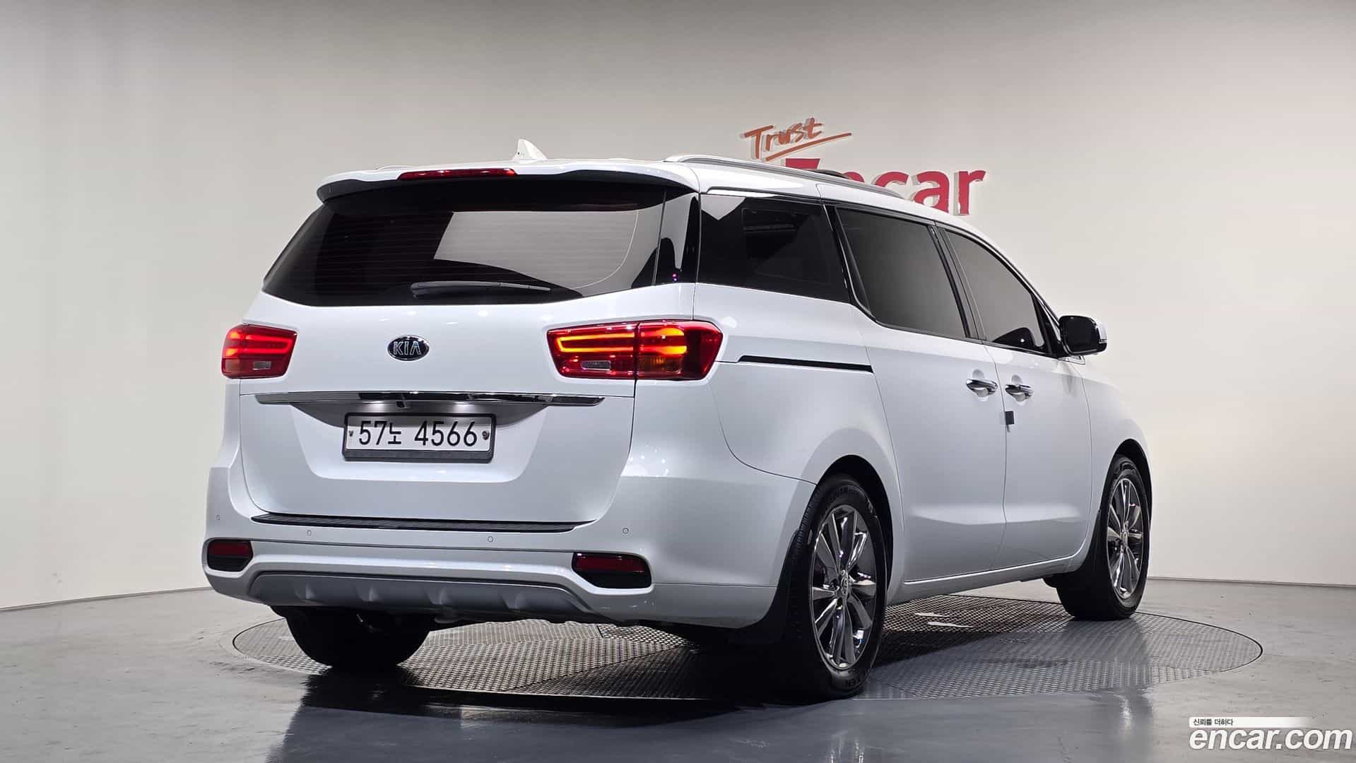Canival Kia 2019.2-OUTER-002