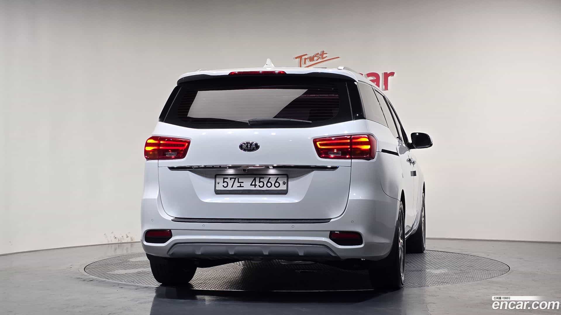 Canival Kia 2019.2-OUTER-004
