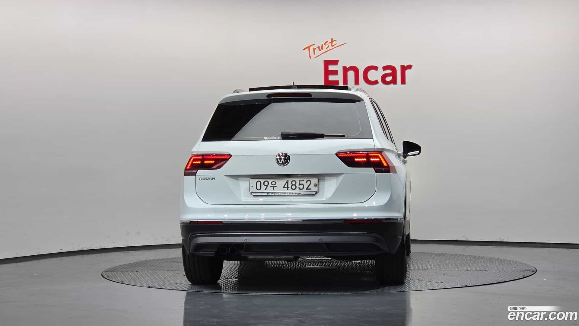 Tiguan Volkswagen 2018.4-OUTER-004