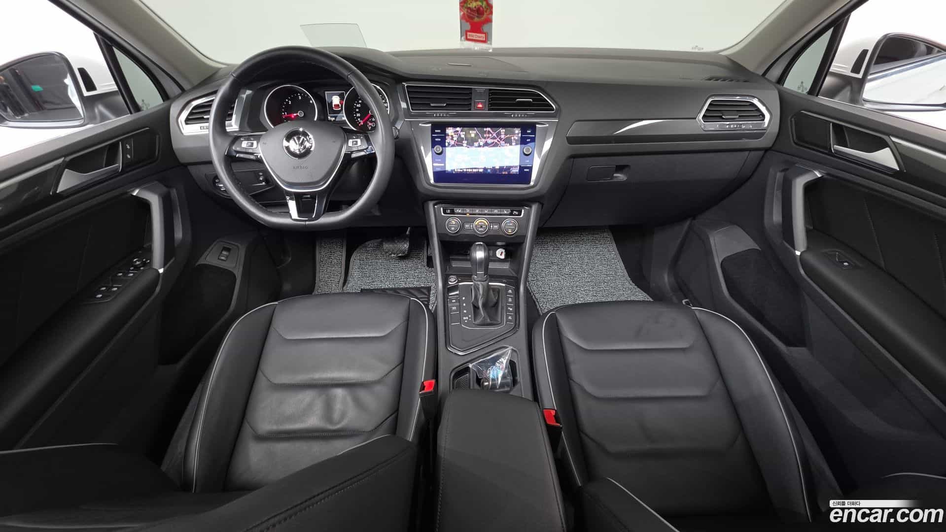 Tiguan Volkswagen 2018.4-INNER-007