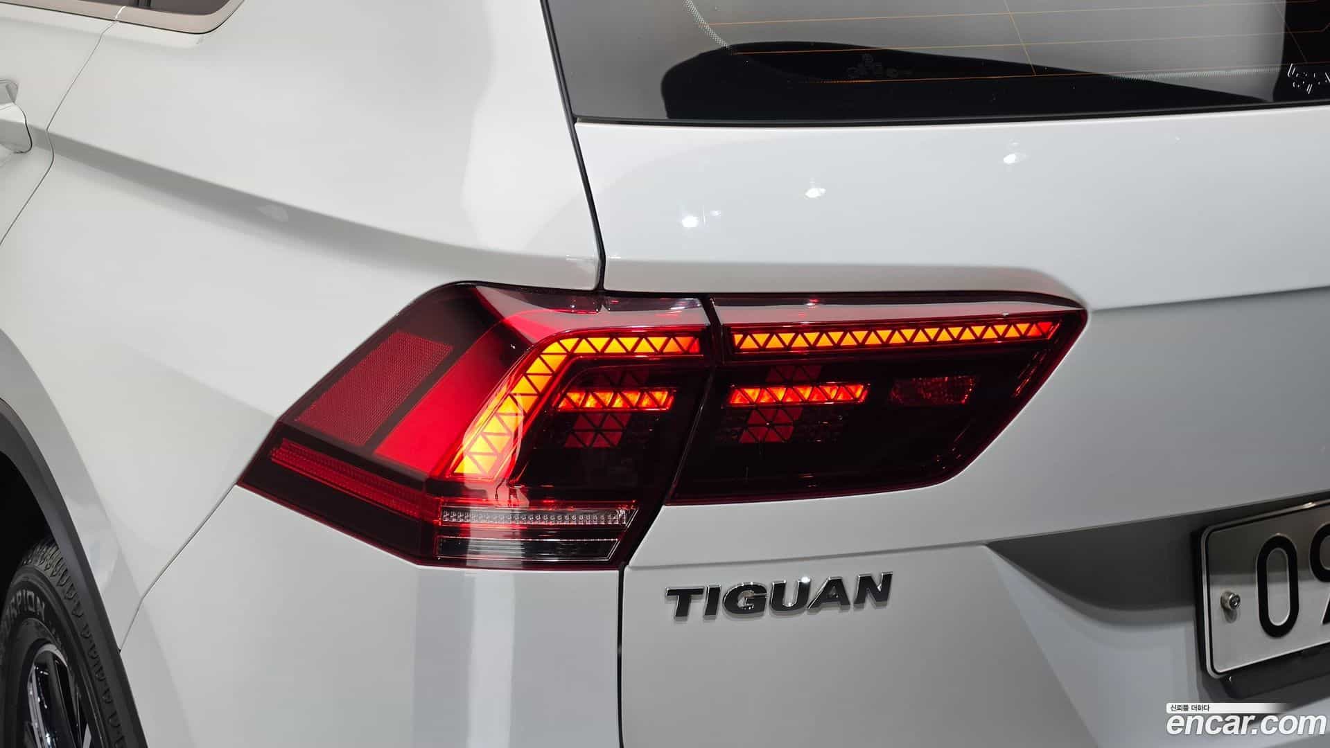 Tiguan Volkswagen 2018.4-OUTER-033