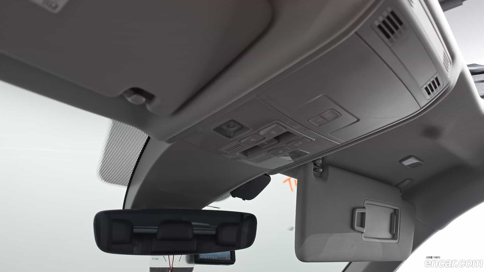 Tiguan Volkswagen 2018.4-OPTION-040