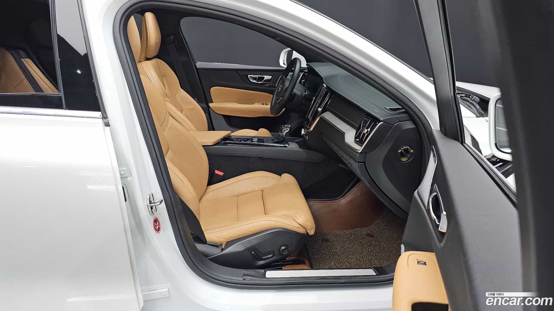 S60 Volvo 2020.2-INNER-036