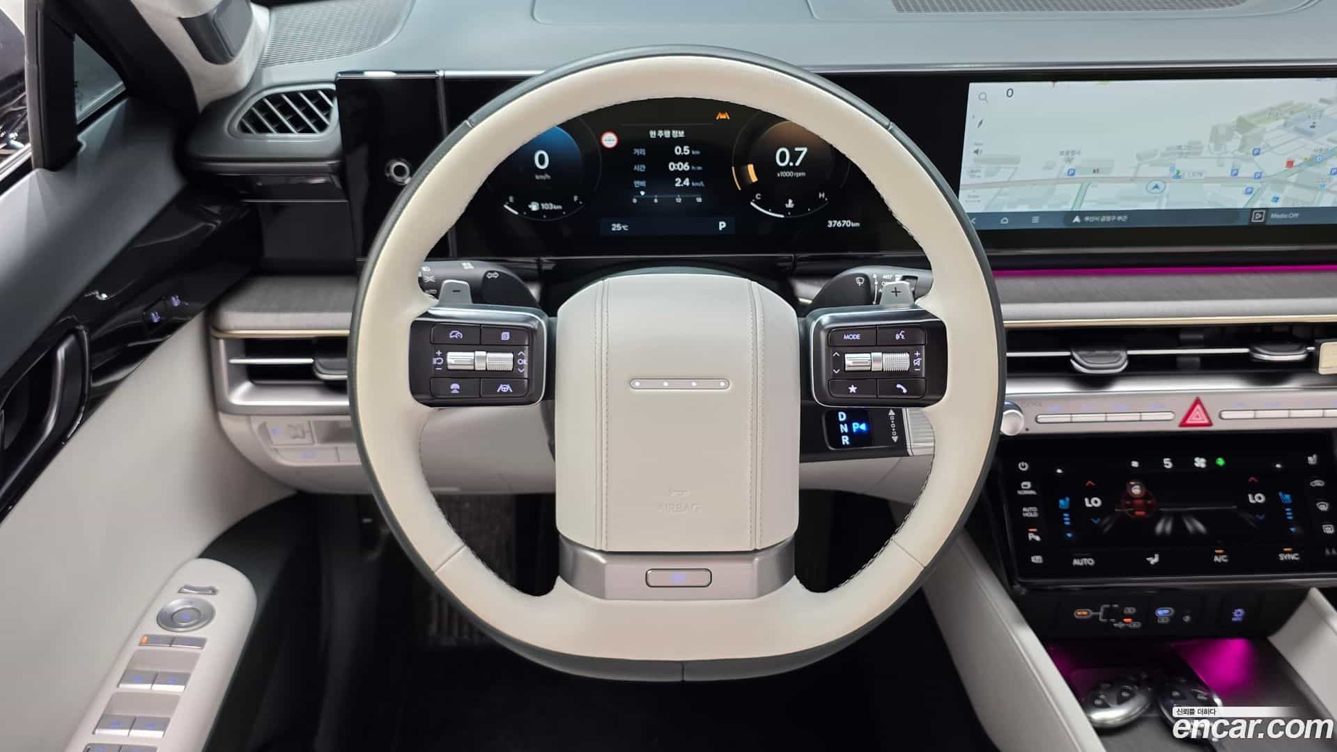 Grandeur Hyundai 2022.11-OPTION-017