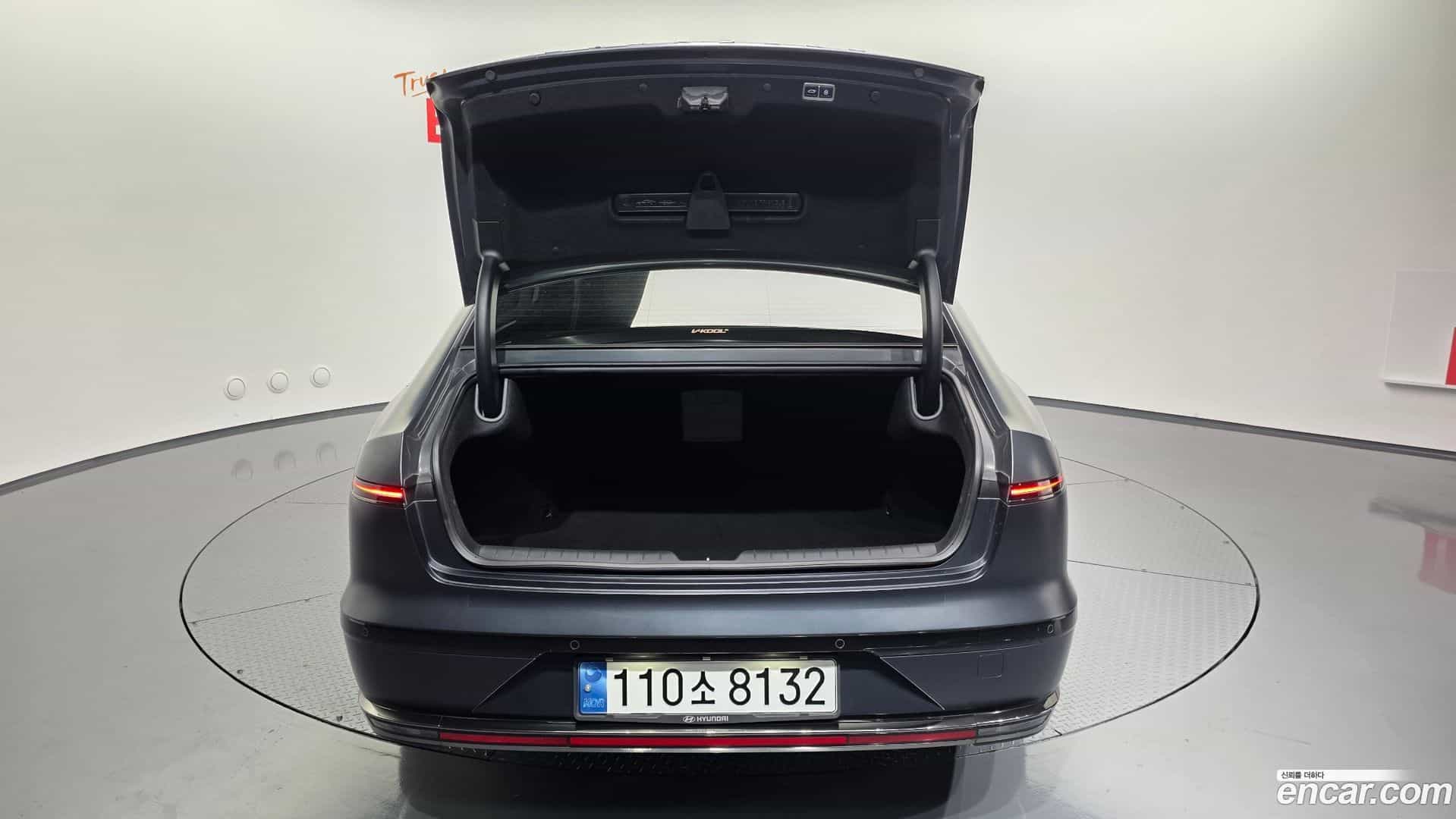 Grandeur Hyundai 2022.11-OPTION-048