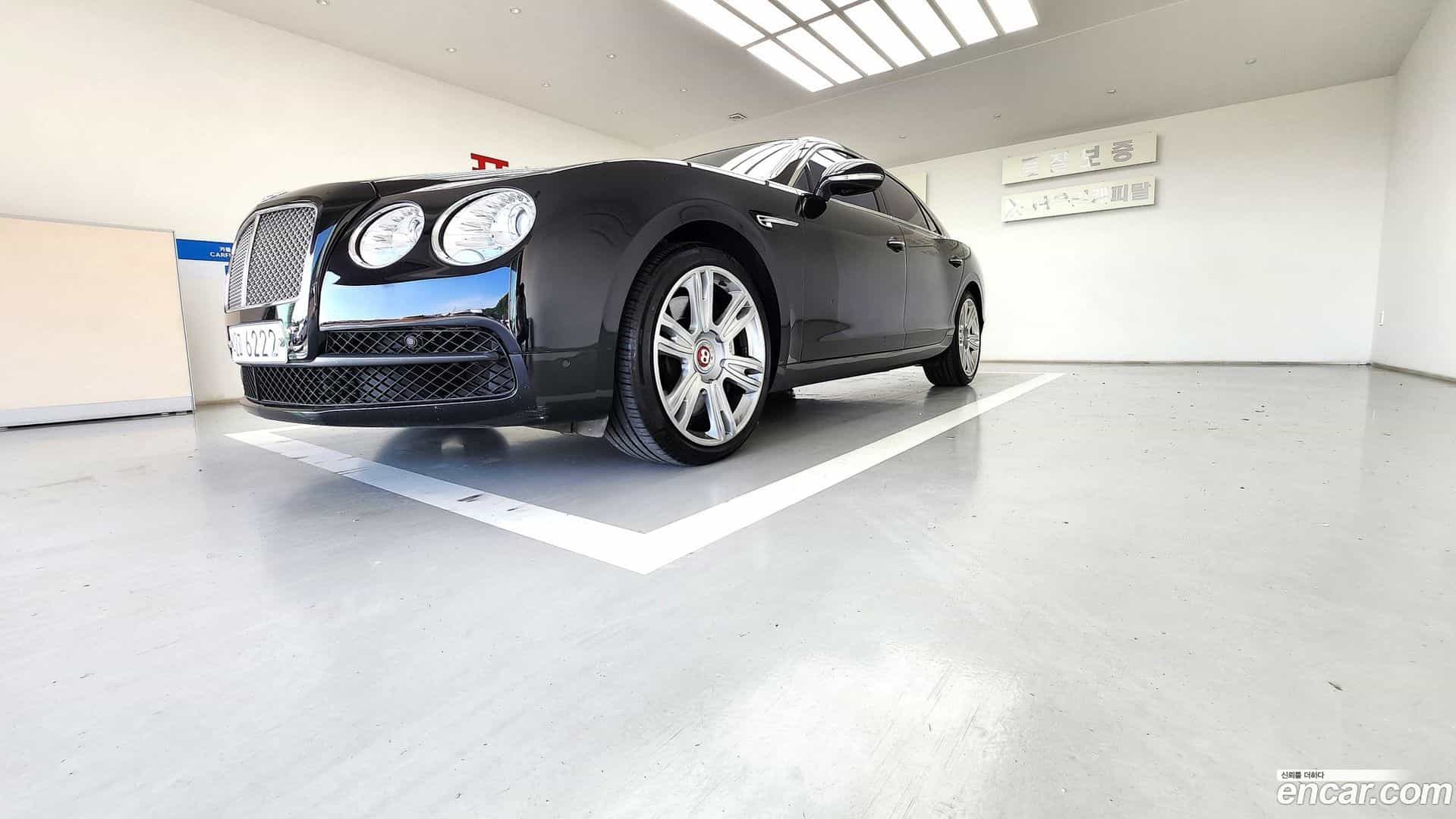 Flying Spur Bentley 2014.7-OUTER-002