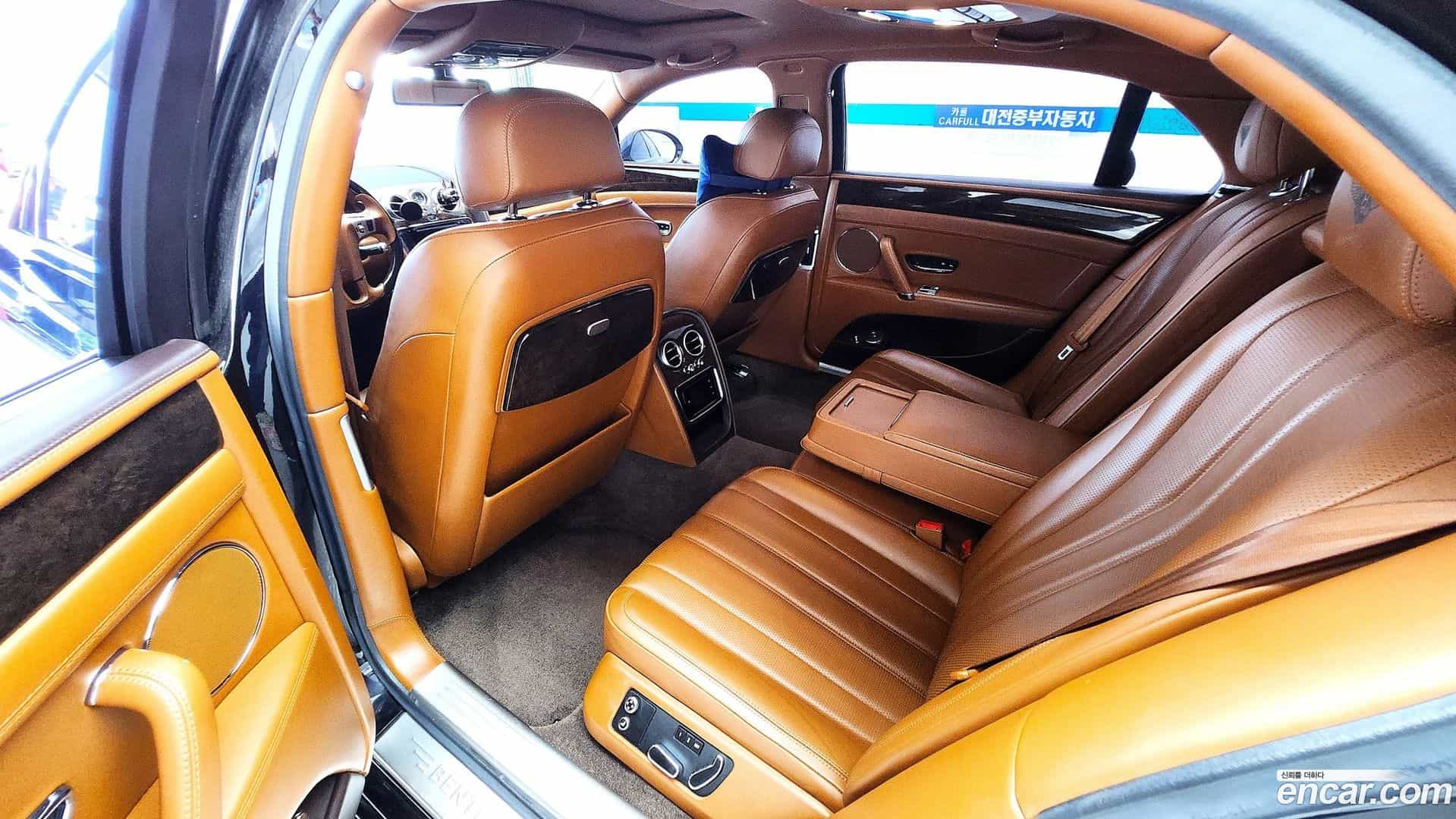 Flying Spur Bentley 2014.7-OPTION-022
