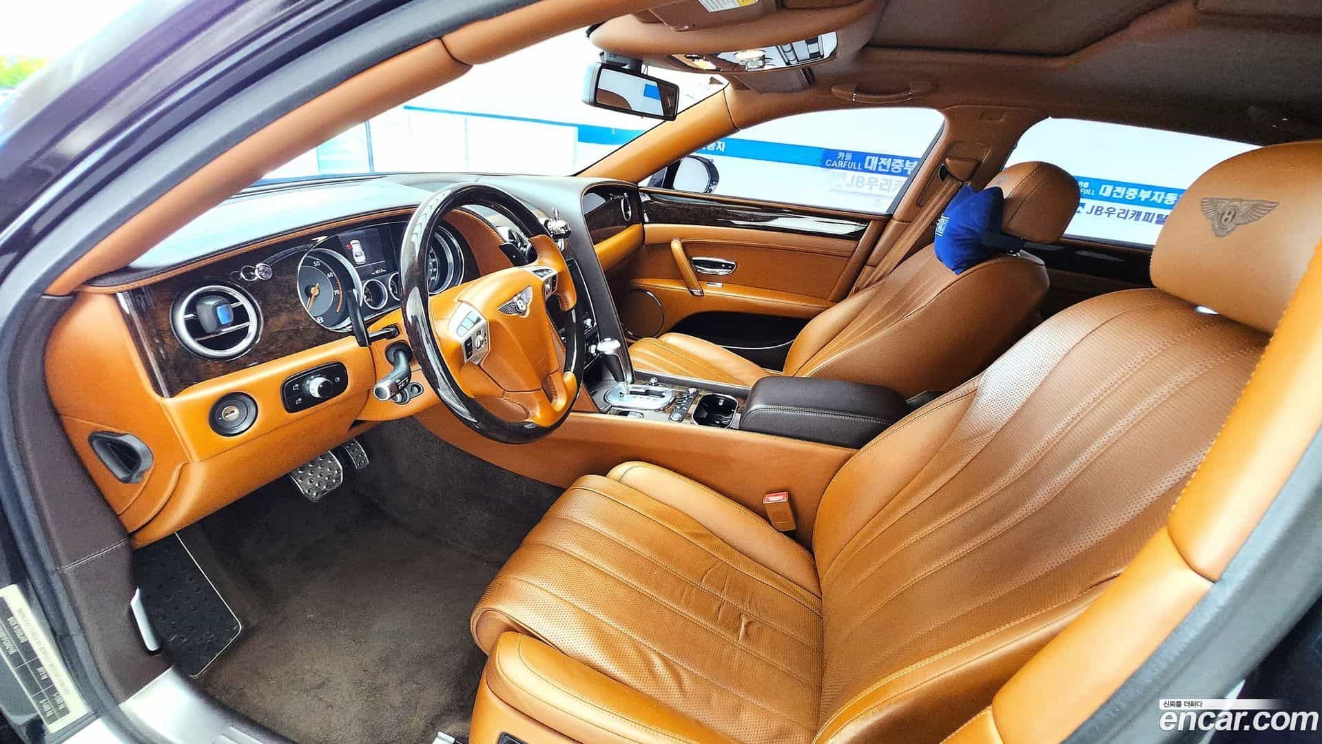 Flying Spur Bentley 2014.7-OPTION-023