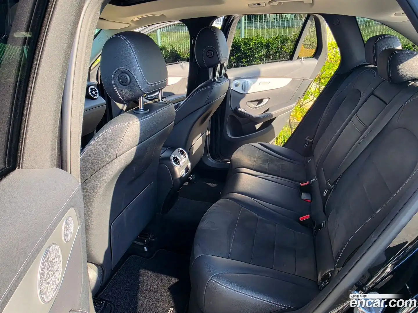 GLC-Class Mercedes-Benz 2019.9-INNER-010