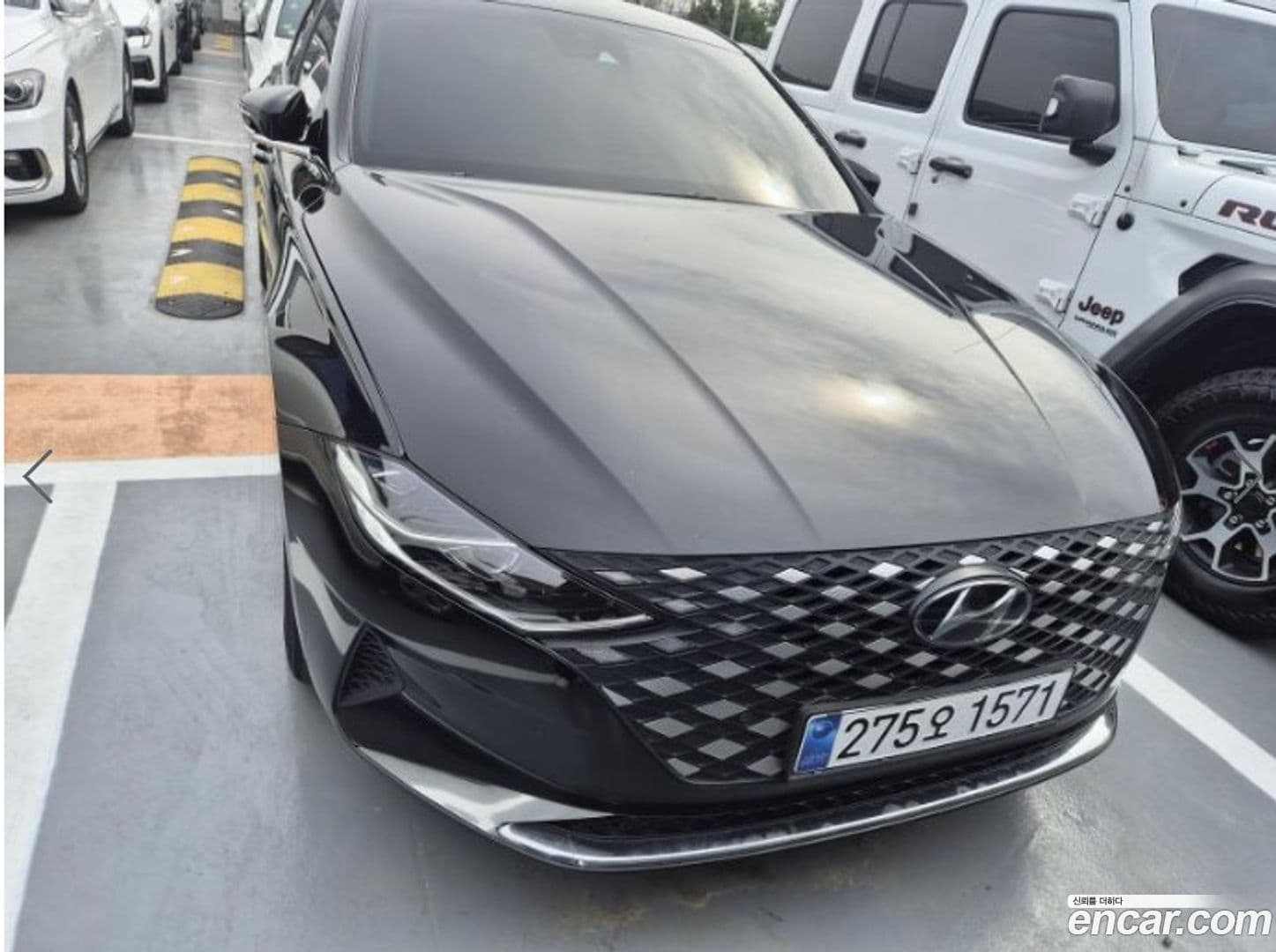 Main__Slider__Photo:Grandeur Hyundai 2021.9-0