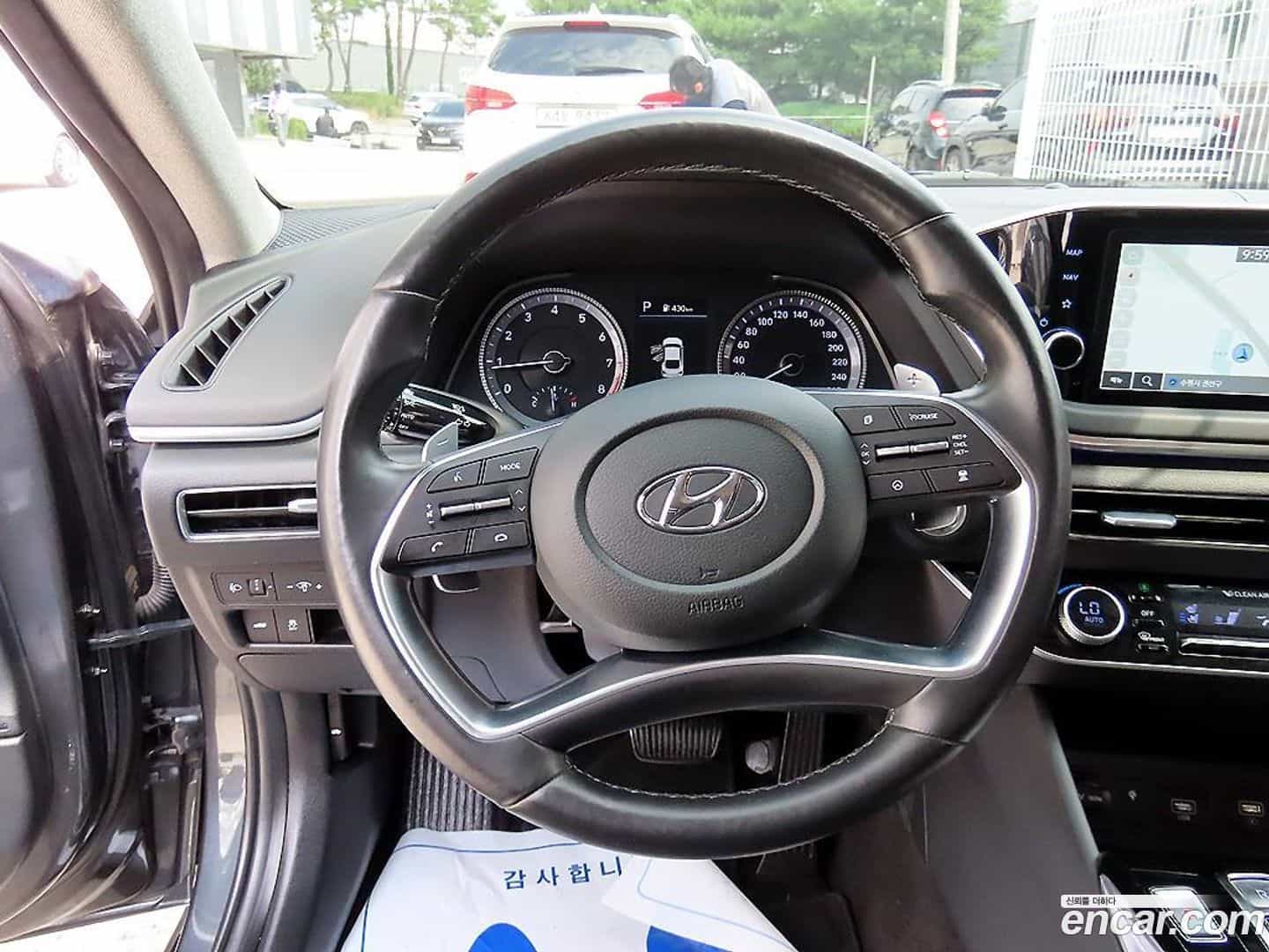 Sonata Hyundai 2022.1-INNER-008