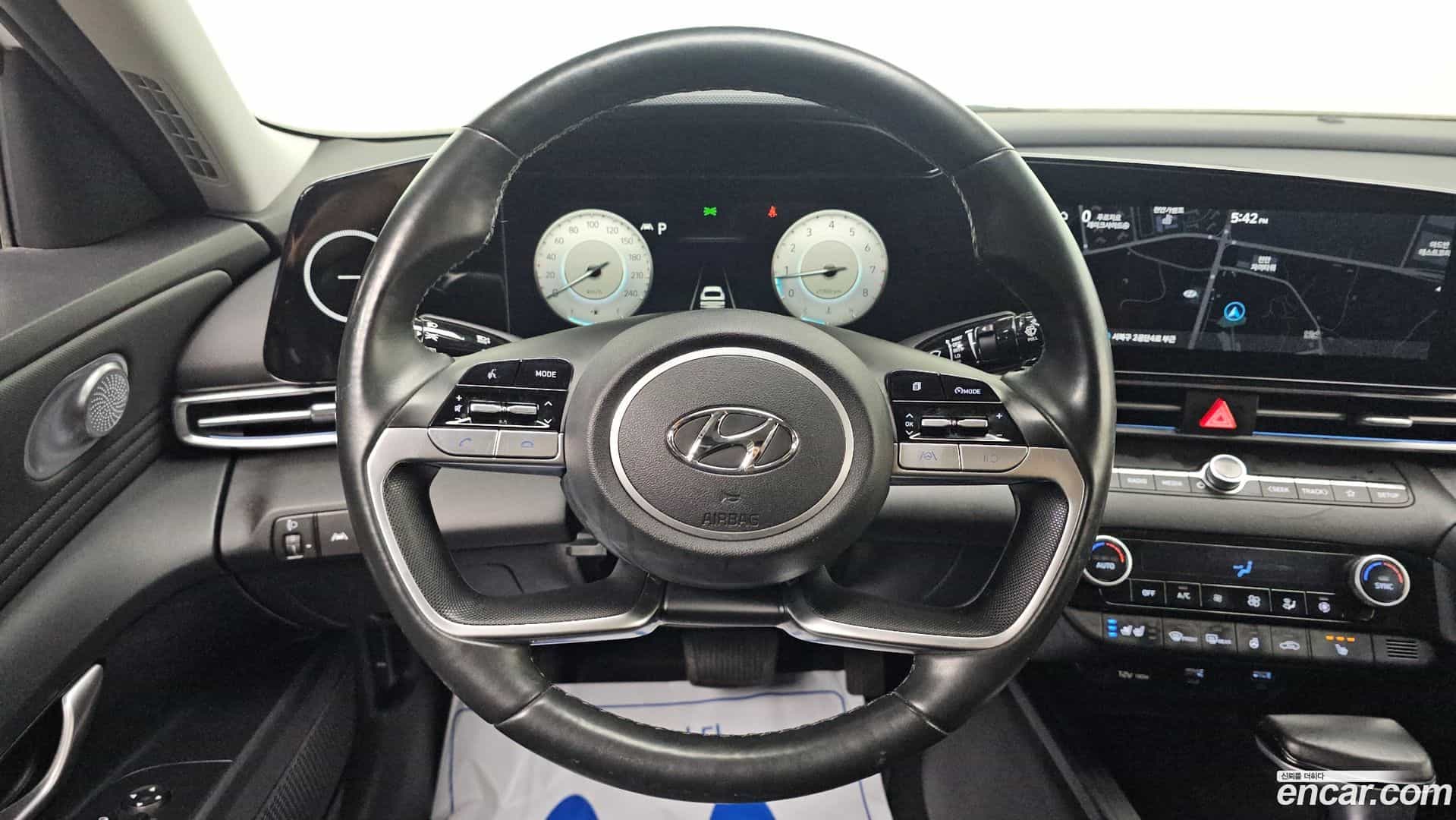 AVANTE Hyundai 2020.5-OPTION-019
