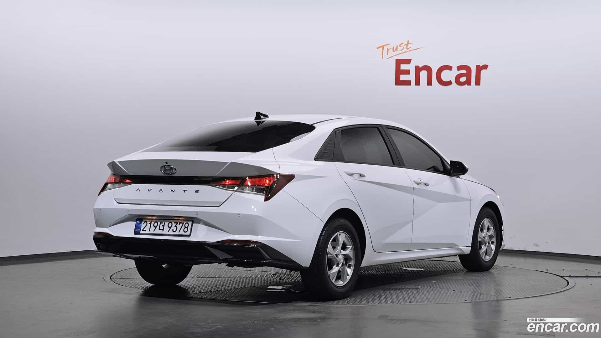 AVANTE Hyundai 2021.4-OUTER-002