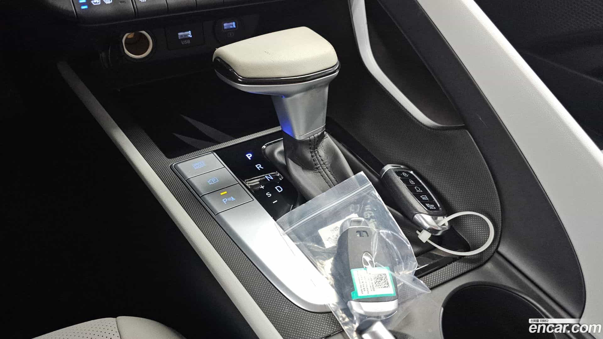 AVANTE Hyundai 2021.4-INNER-009