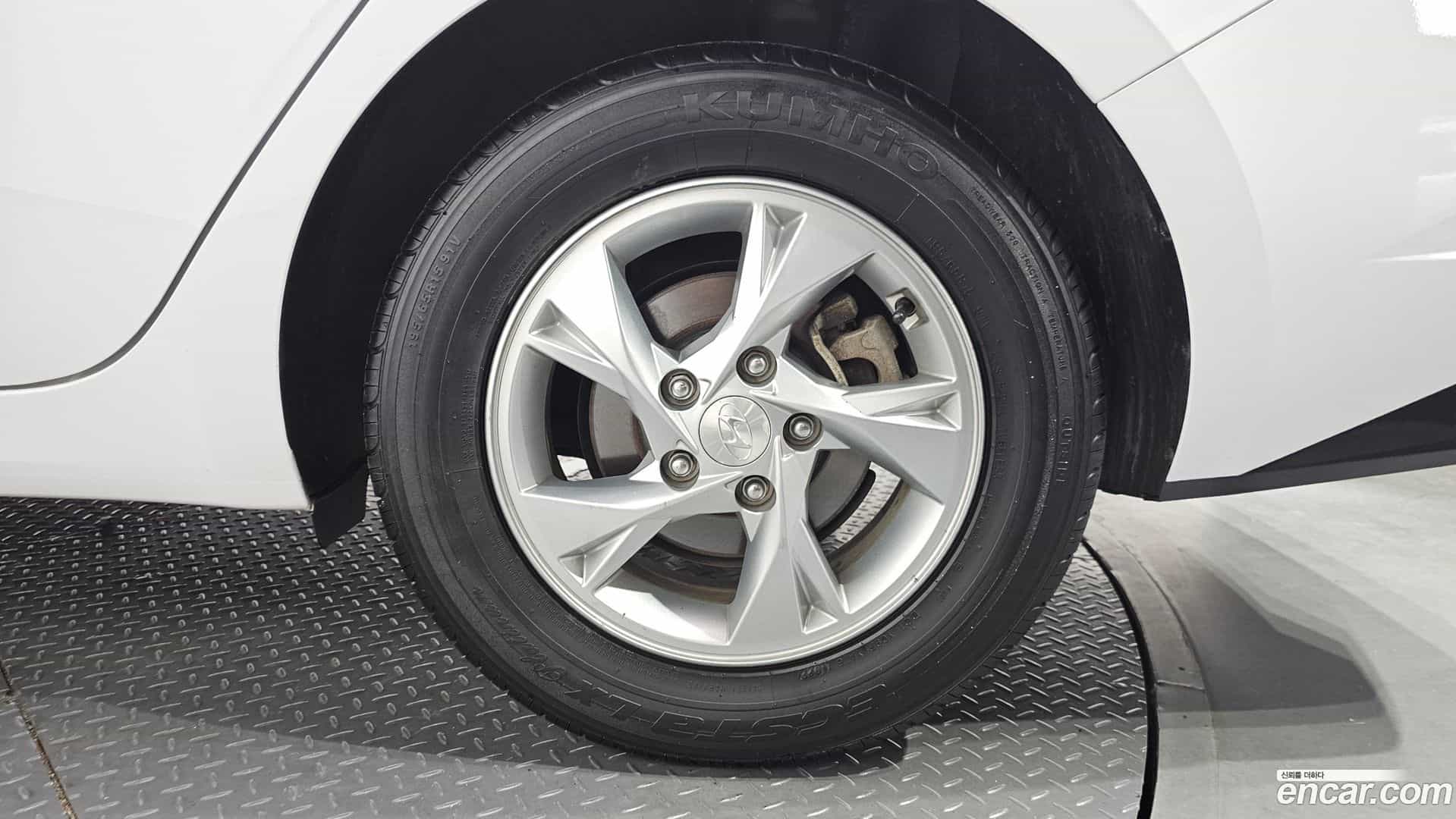 AVANTE Hyundai 2021.4-OUTER-031