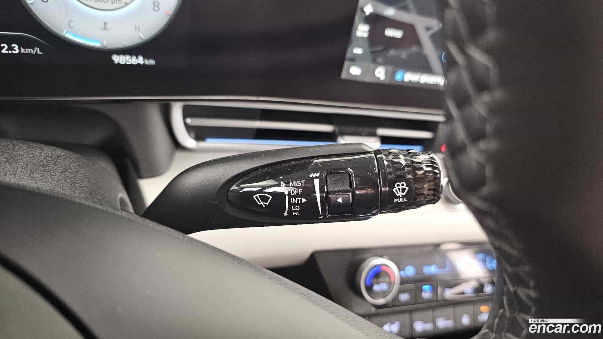 AVANTE Hyundai 2021.4-OPTION-040