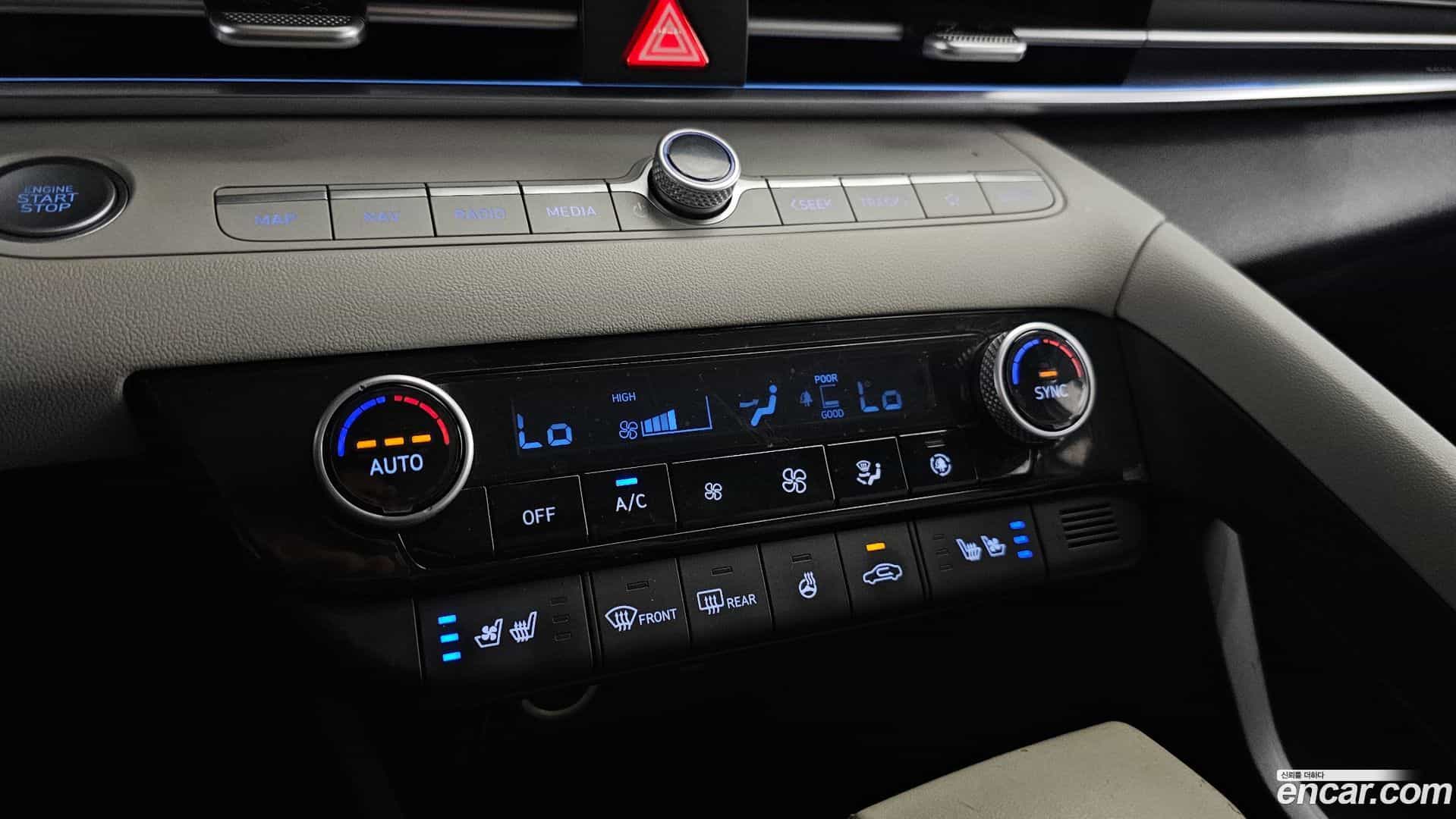 AVANTE Hyundai 2021.4-OPTION-044