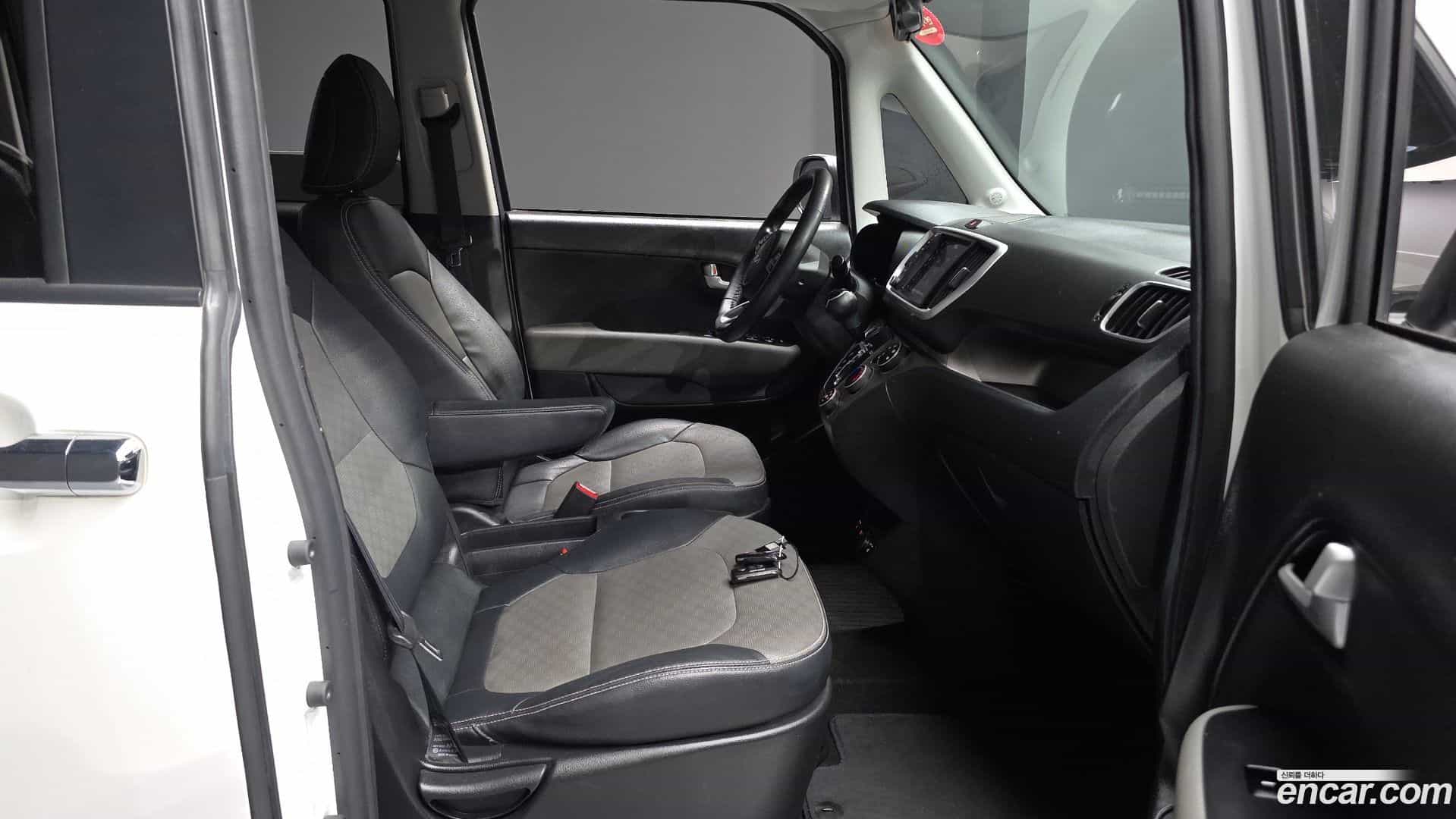 RAY Kia 2022.6-INNER-036