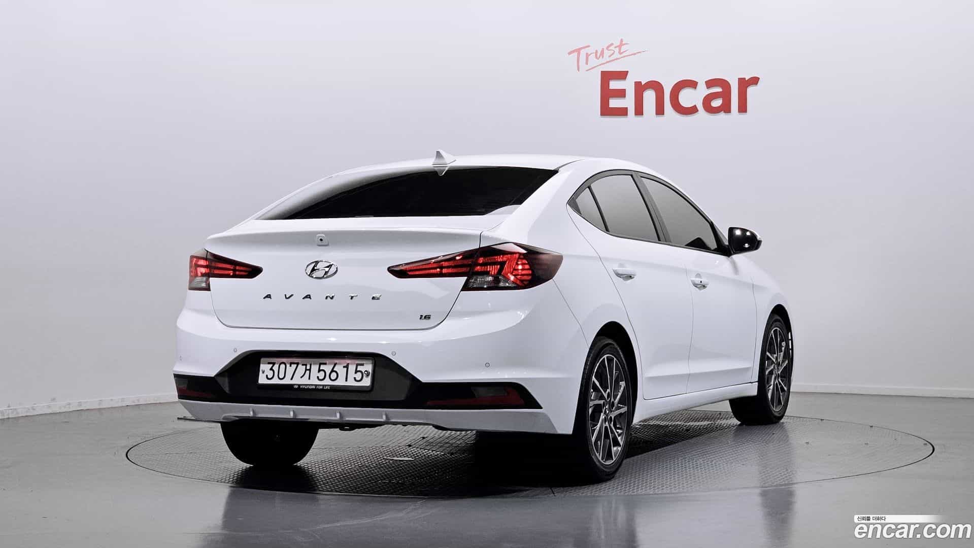 AVANTE Hyundai 2019.9-OUTER-002