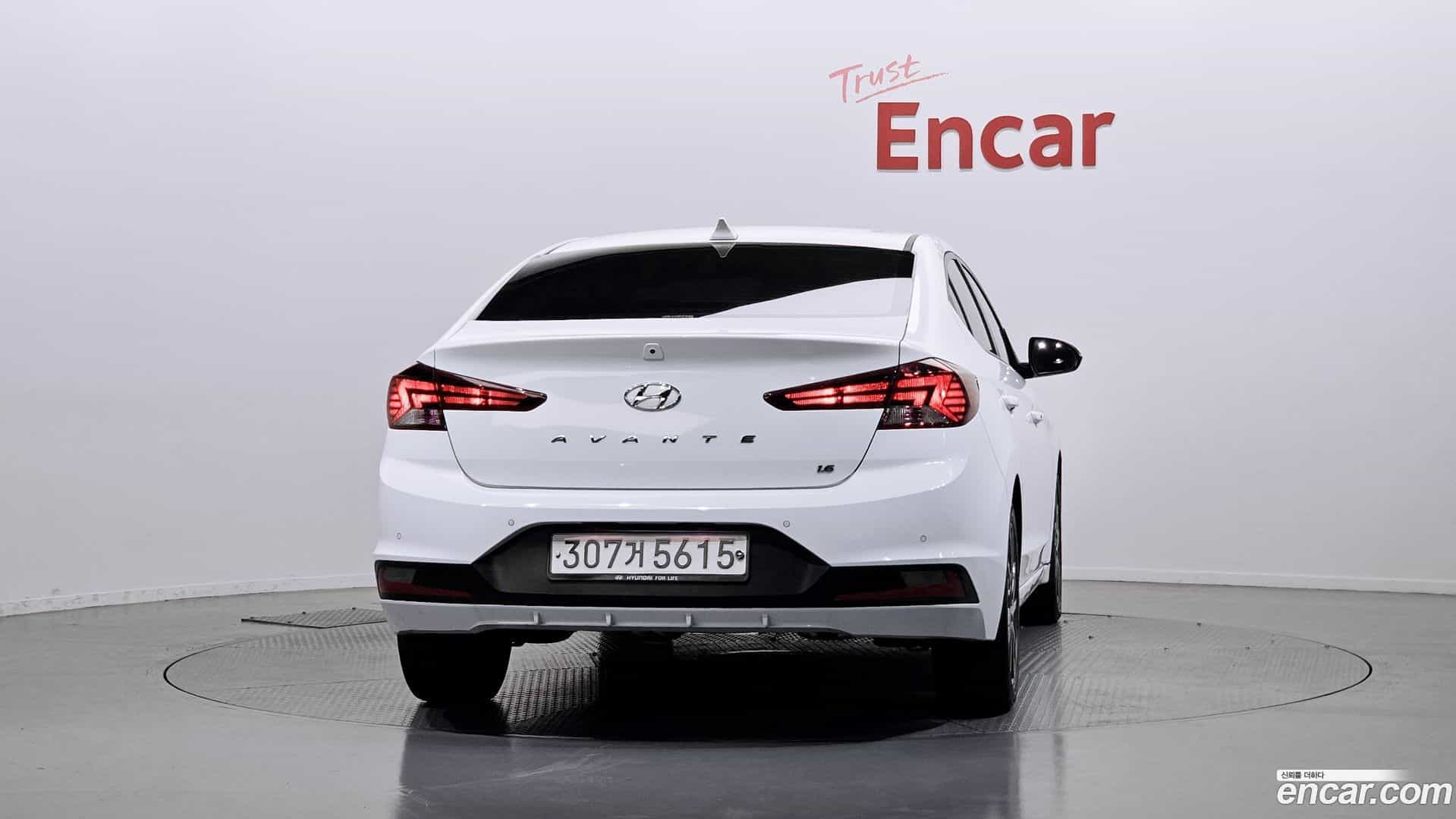 AVANTE Hyundai 2019.9-OUTER-004