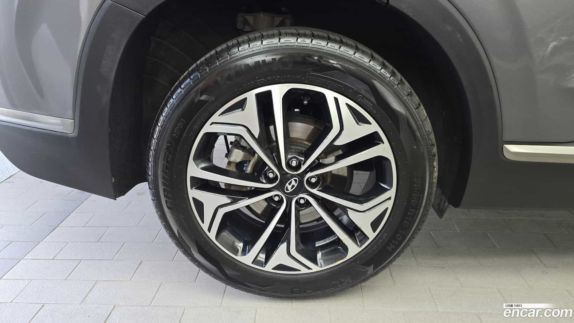 Santafe Hyundai 2018.2-OUTER-005