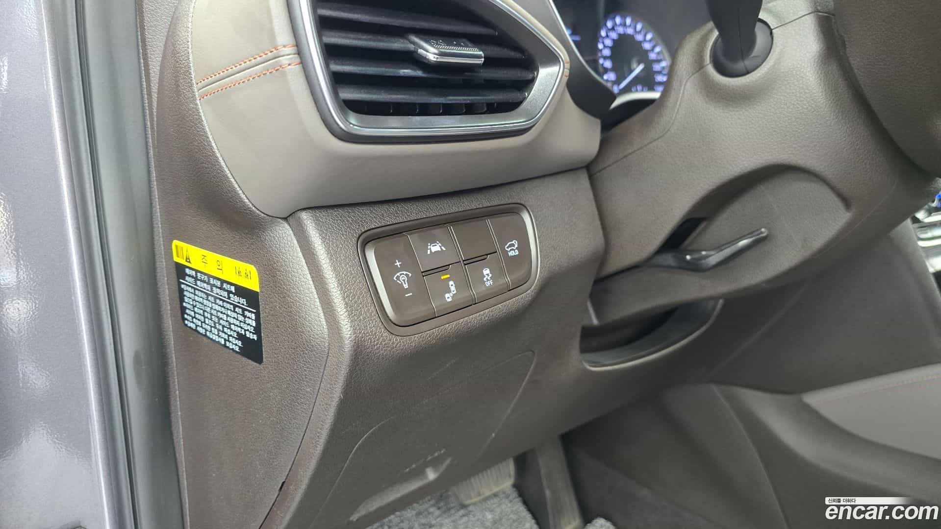 Santafe Hyundai 2018.2-OPTION-021