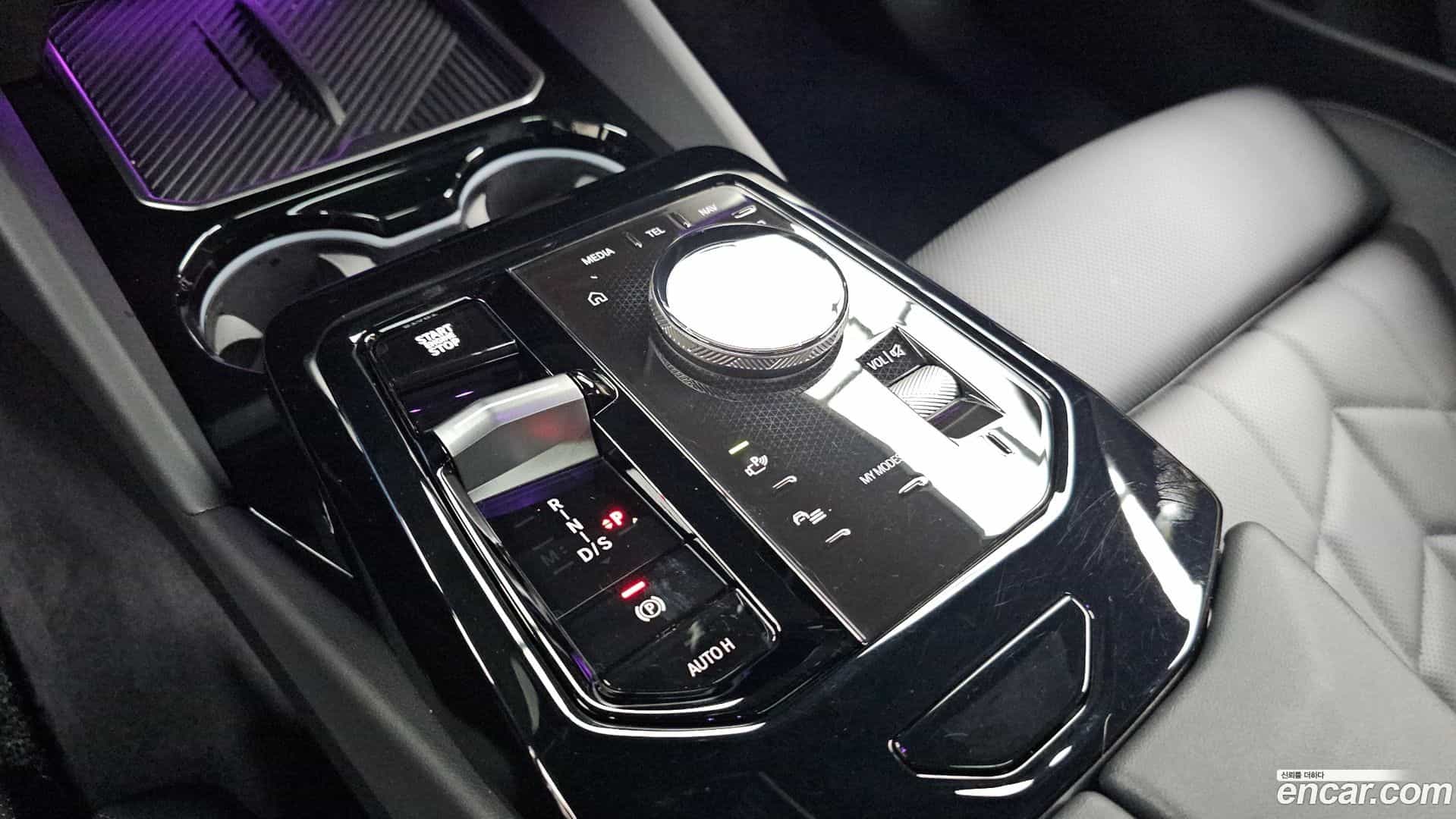 5-Series BMW 2024.5-INNER-009