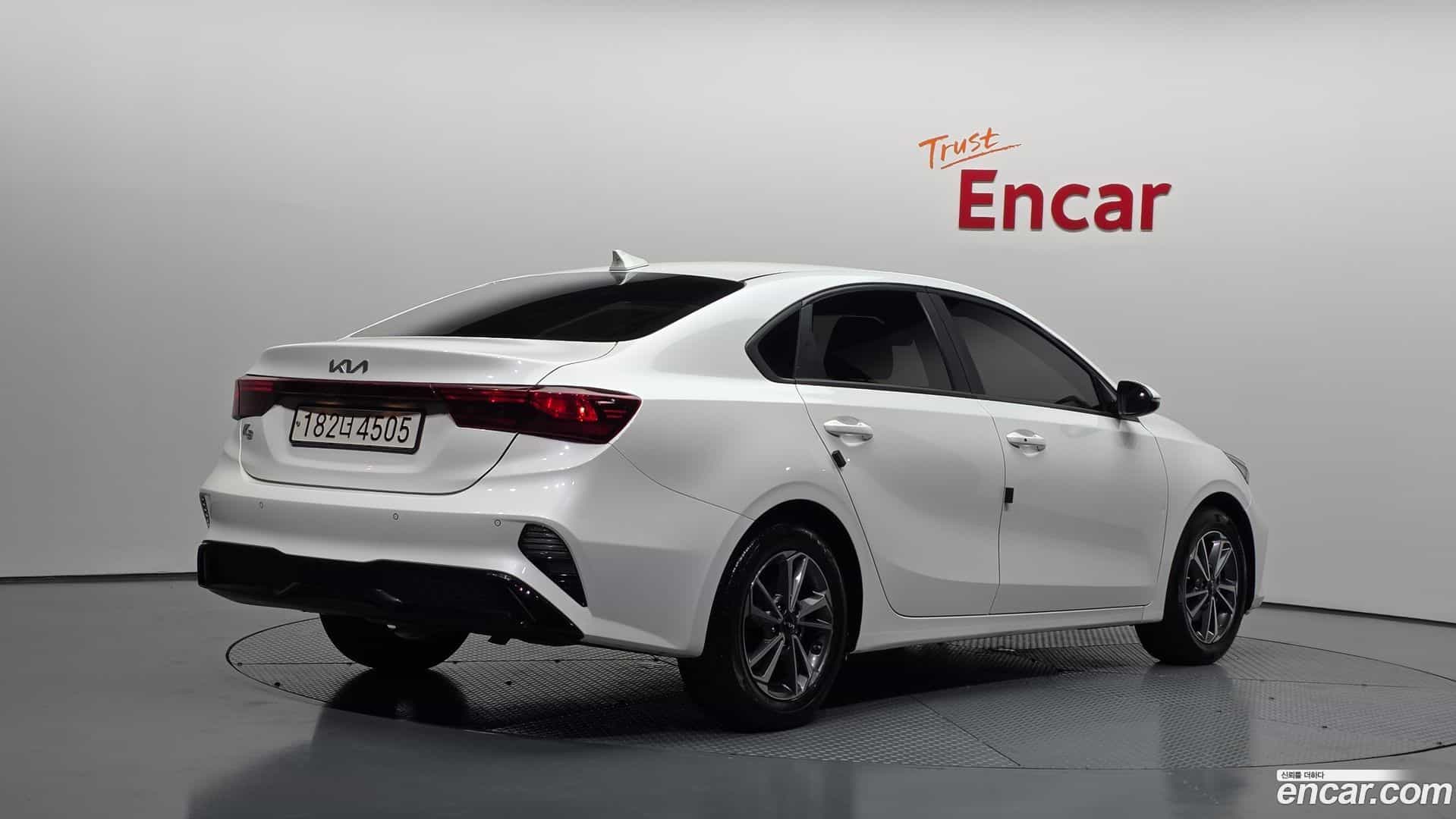 K3 Kia 2022.6-OUTER-002