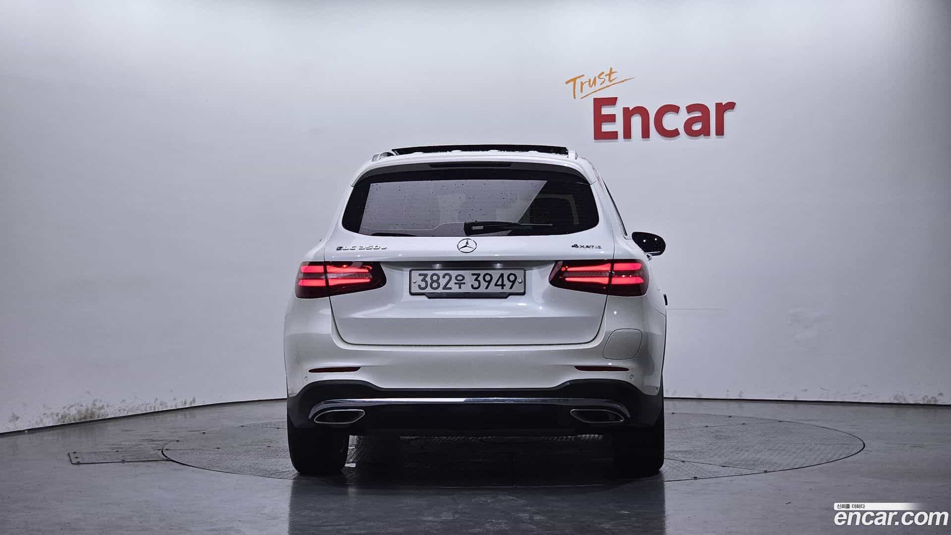 GLC-Class Mercedes-Benz 2018.11-OUTER-004