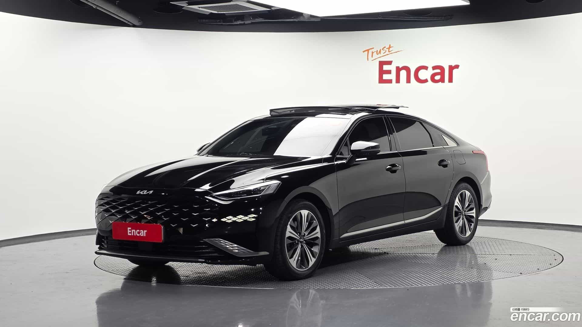K8 Kia 2022.2-OUTER-001