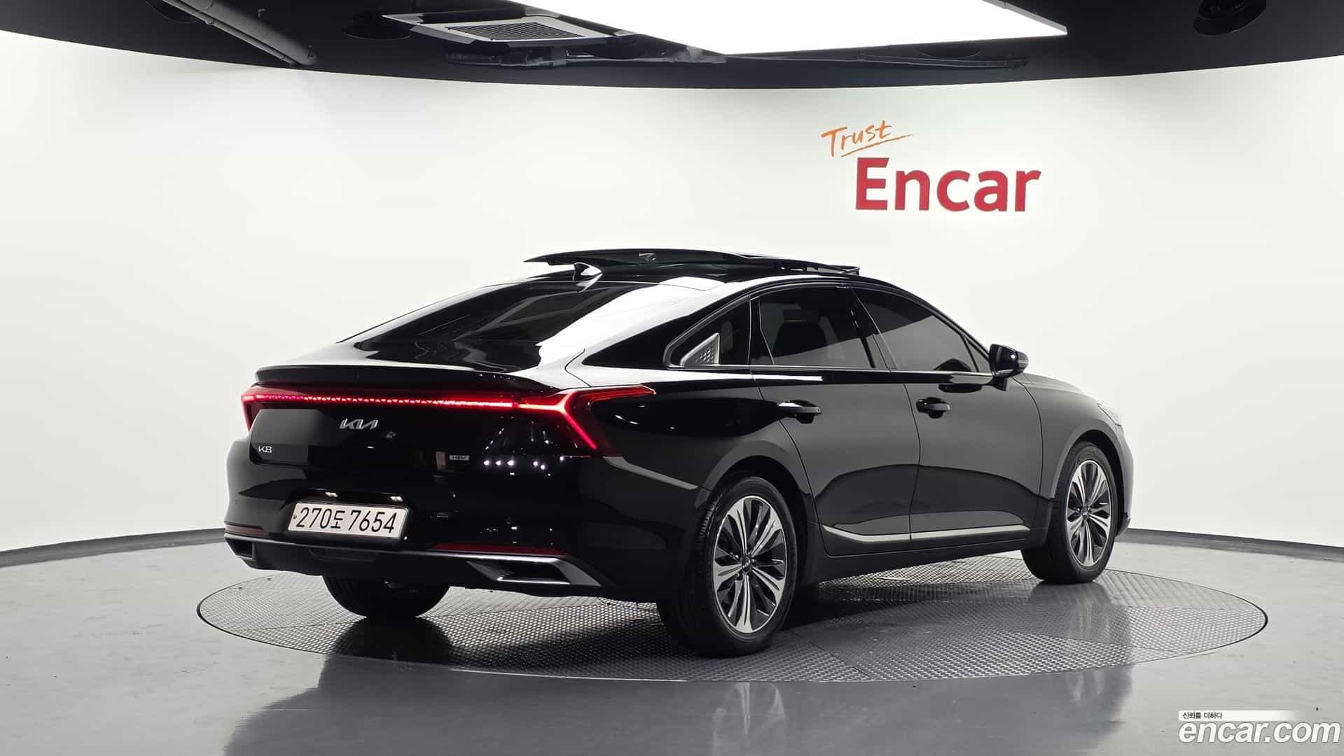 K8 Kia 2022.2-OUTER-002