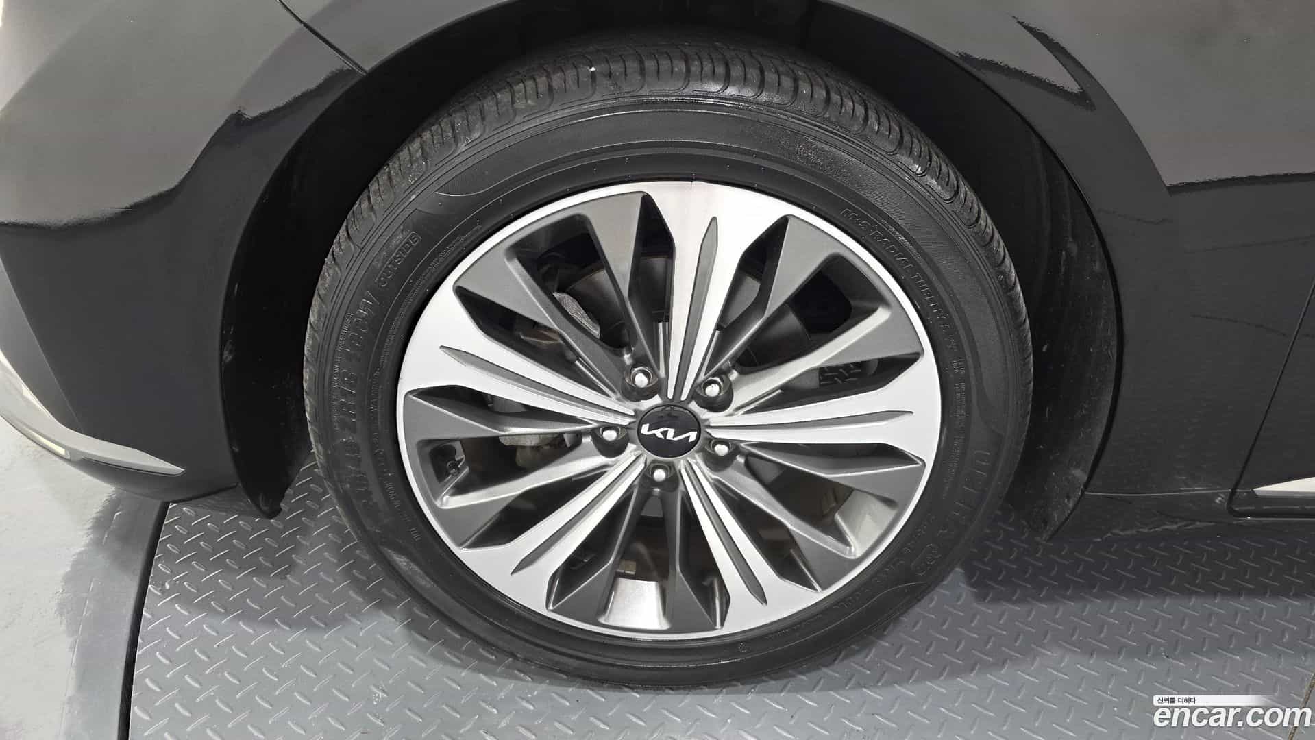 K8 Kia 2022.2-OUTER-005
