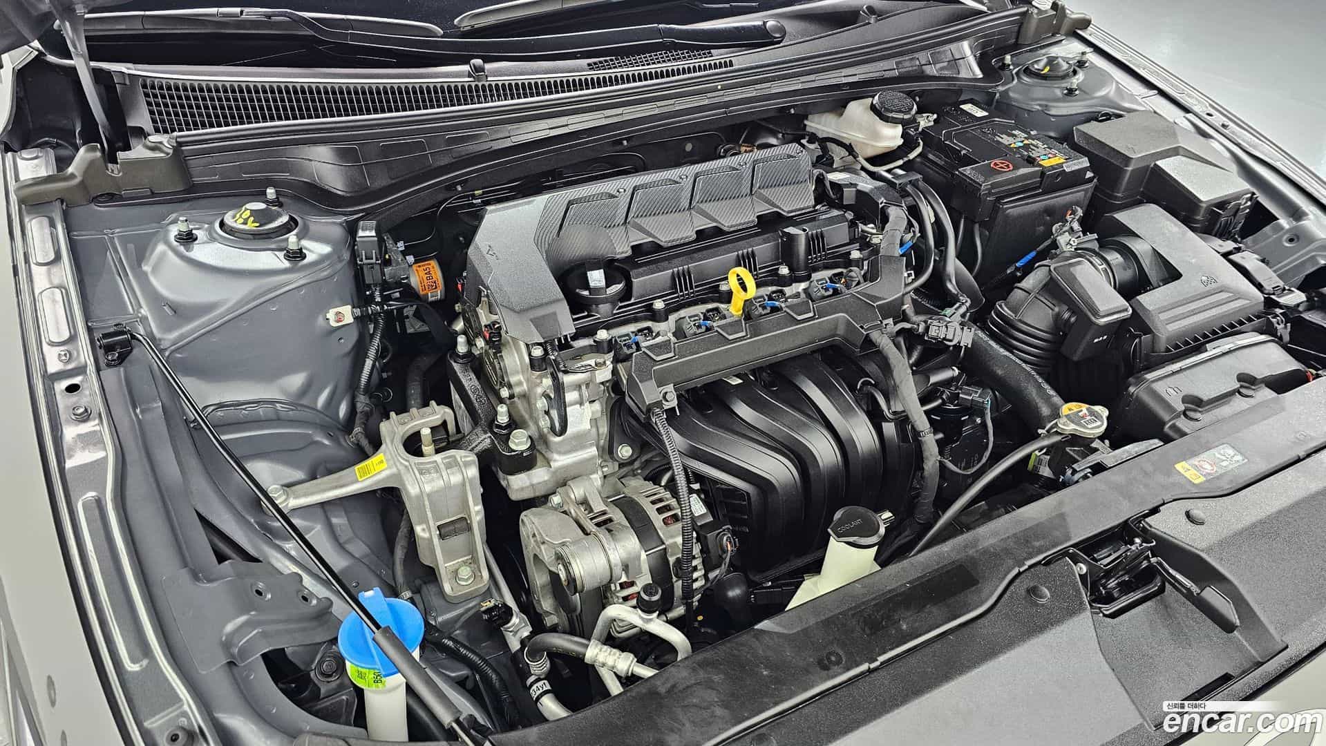 AVANTE Hyundai 2024.5-OUTER-006