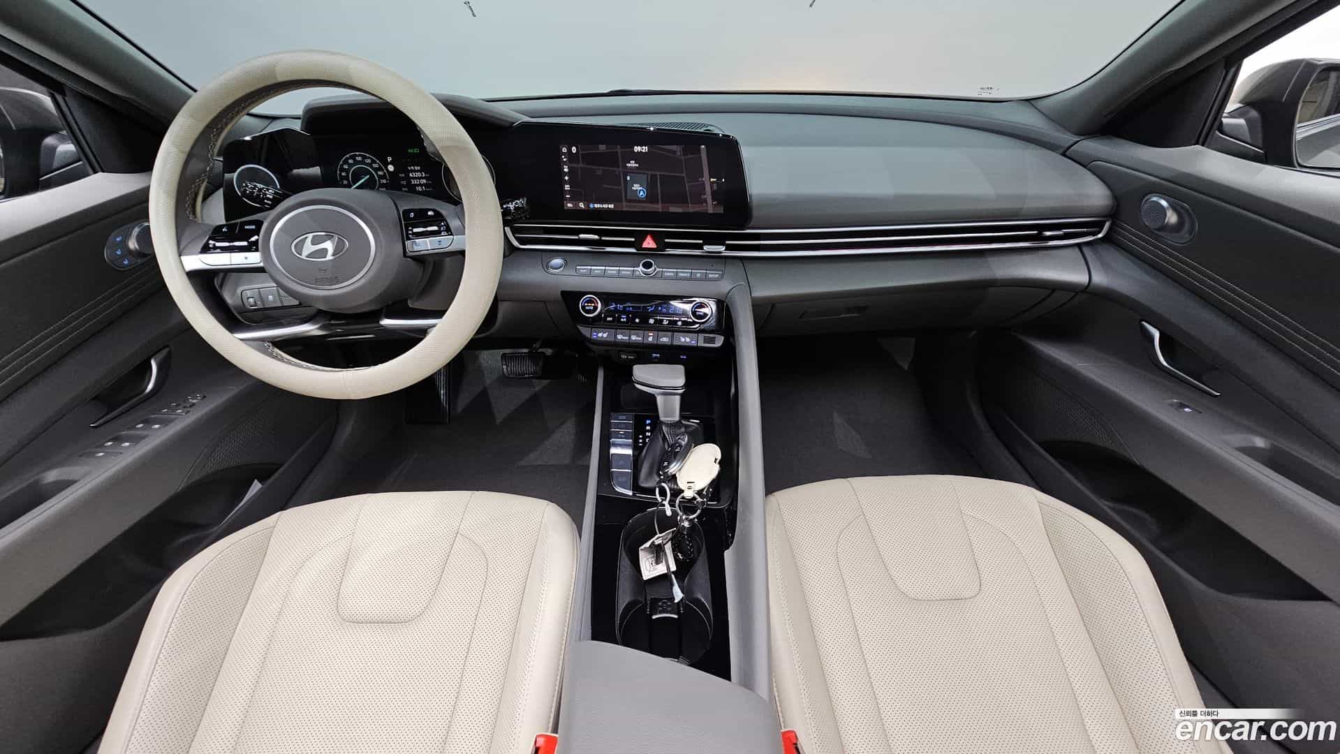 AVANTE Hyundai 2024.5-INNER-007