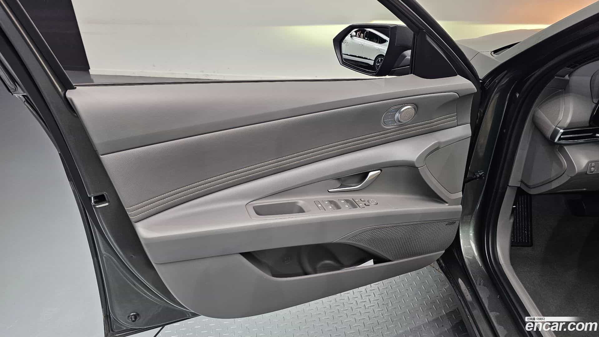 AVANTE Hyundai 2024.5-INNER-034