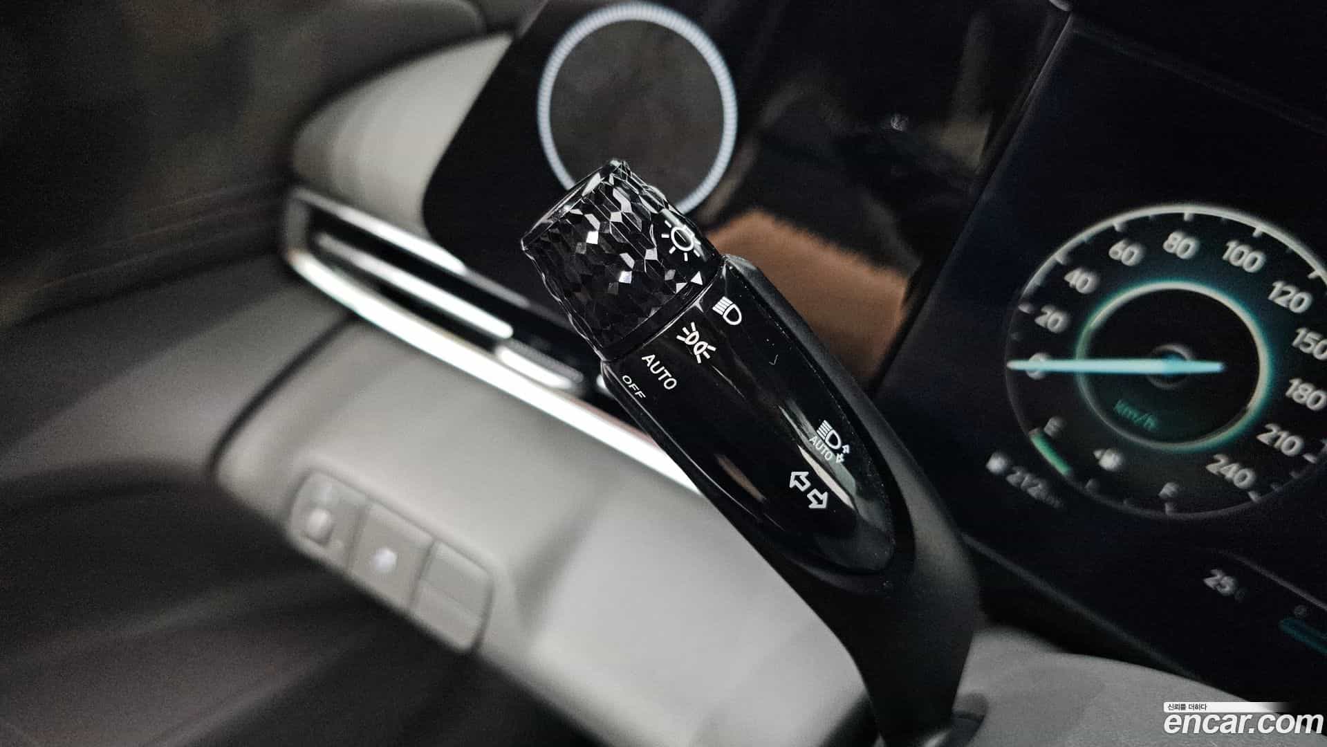 AVANTE Hyundai 2024.5-OPTION-040