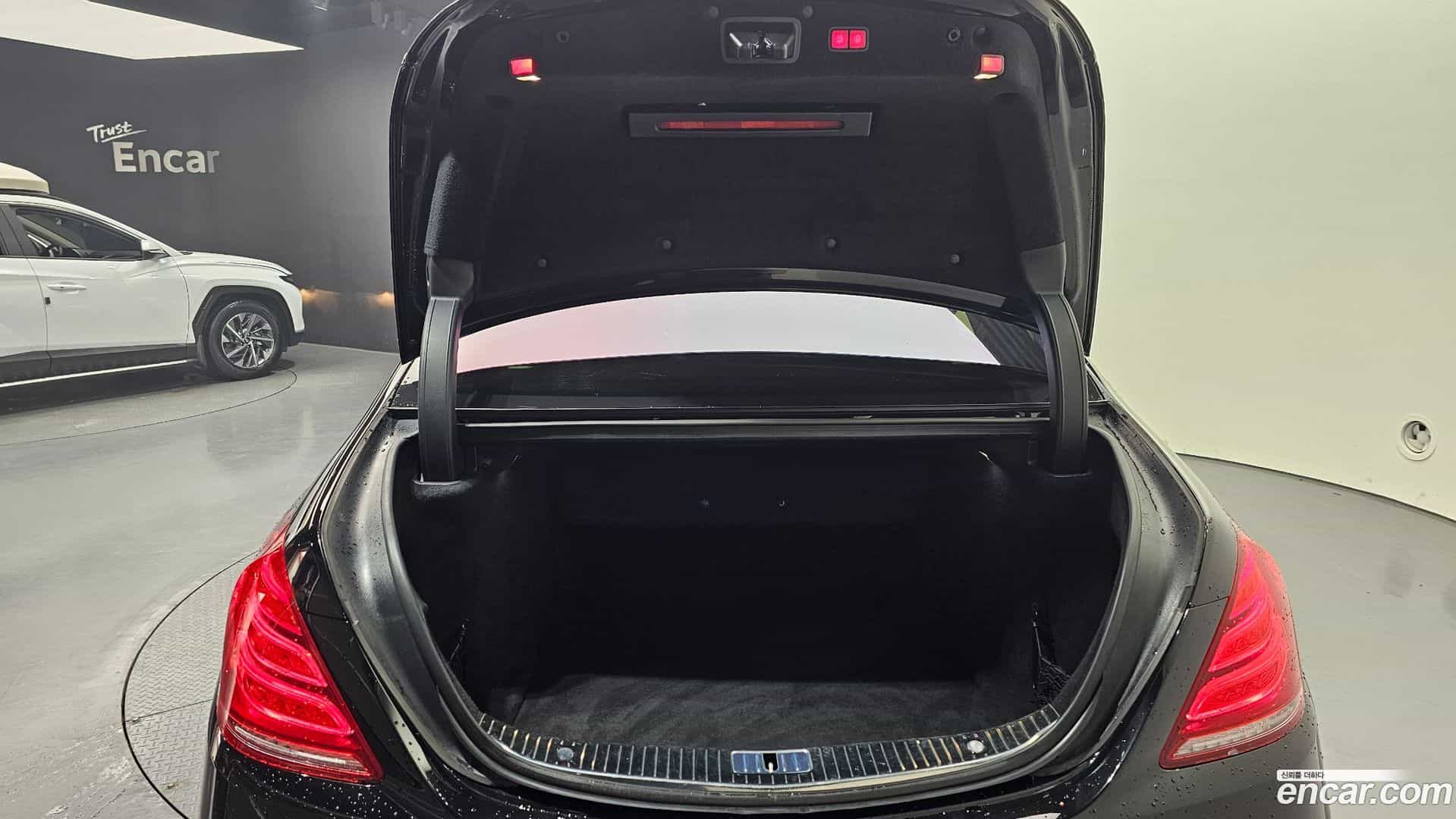 S-Class Mercedes-Benz 2014.5-OPTION-024
