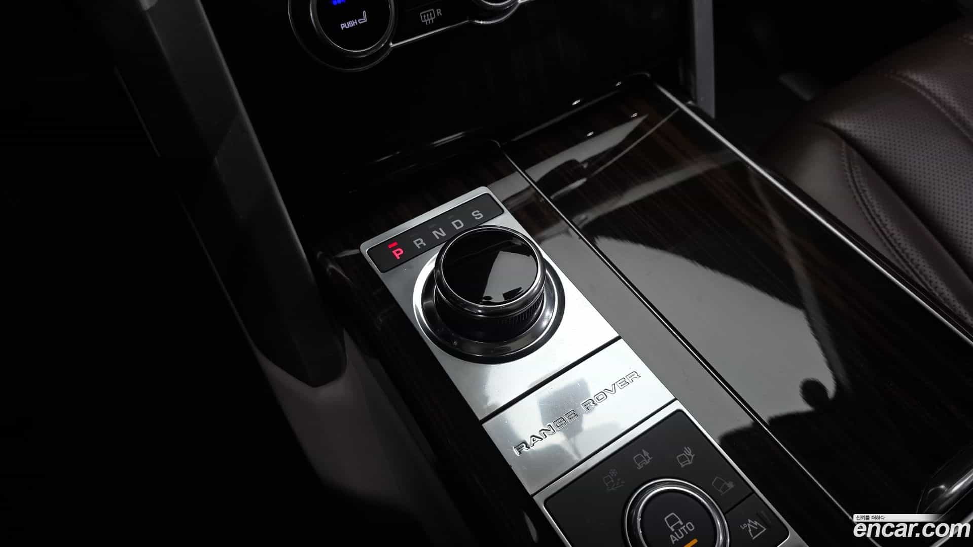 Range Rover Land Rover 2017.7-INNER-009