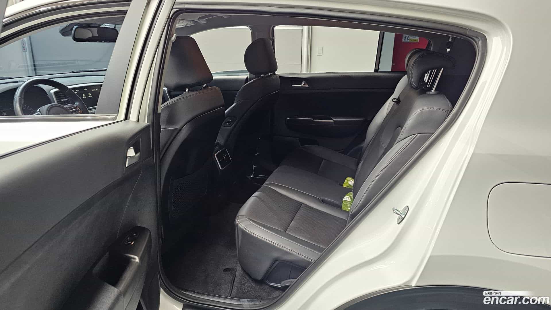 Sportage Kia 2021.5-OPTION-015