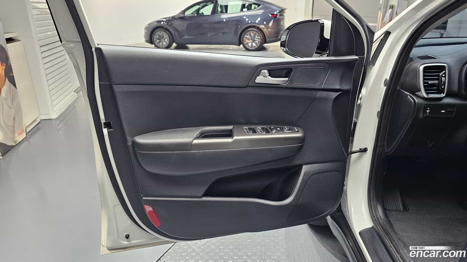 Sportage Kia 2021.5-INNER-034