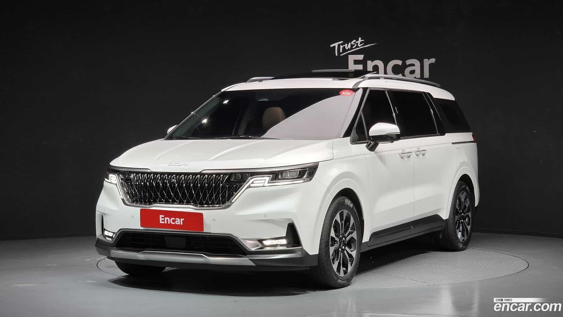 Canival Kia 2023.9-OUTER-001