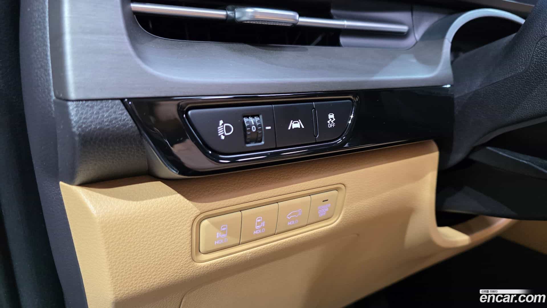 Canival Kia 2023.9-OPTION-018