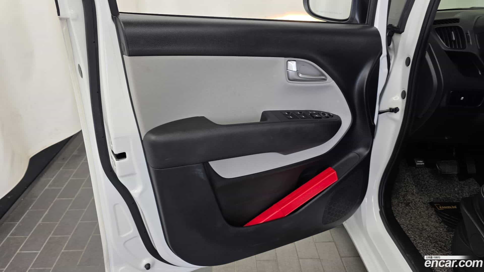 RAY Kia 2022.9-INNER-034