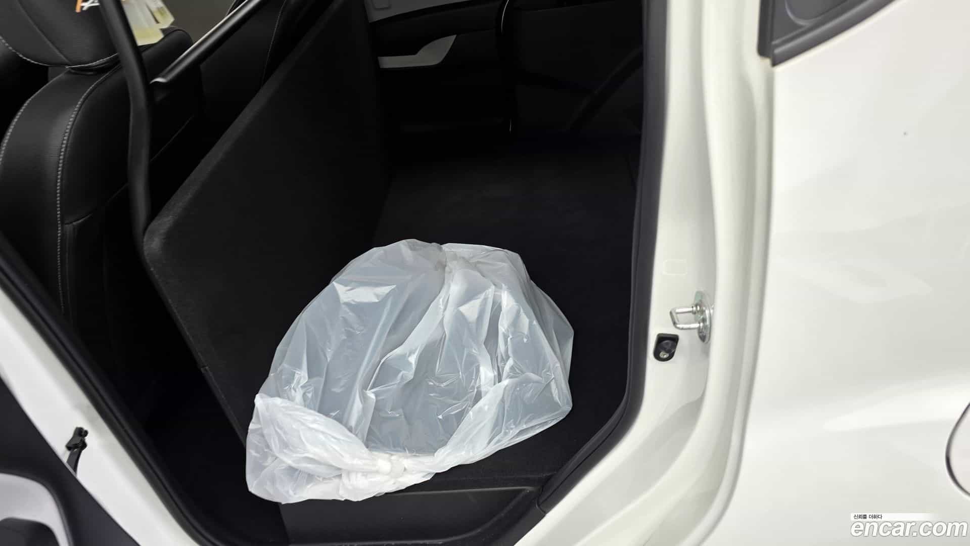 RAY Kia 2022.9-INNER-036